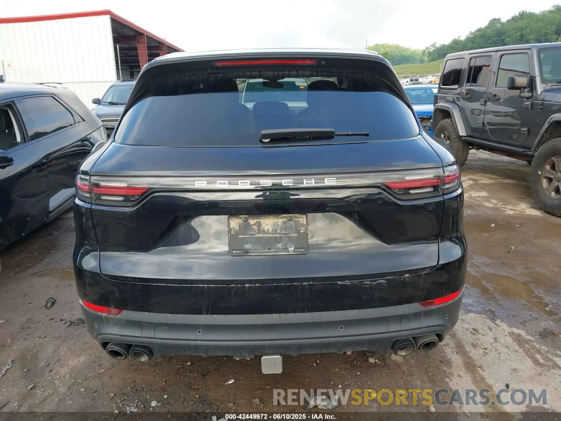 16 Photograph of a damaged car WP1AA2AY4LDA07823 PORSCHE CAYENNE 2020