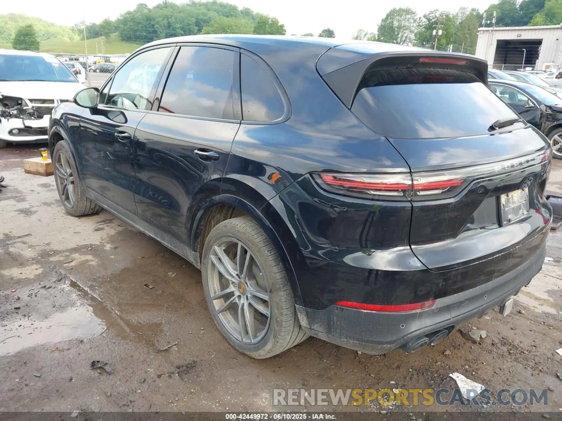 3 Photograph of a damaged car WP1AA2AY4LDA07823 PORSCHE CAYENNE 2020