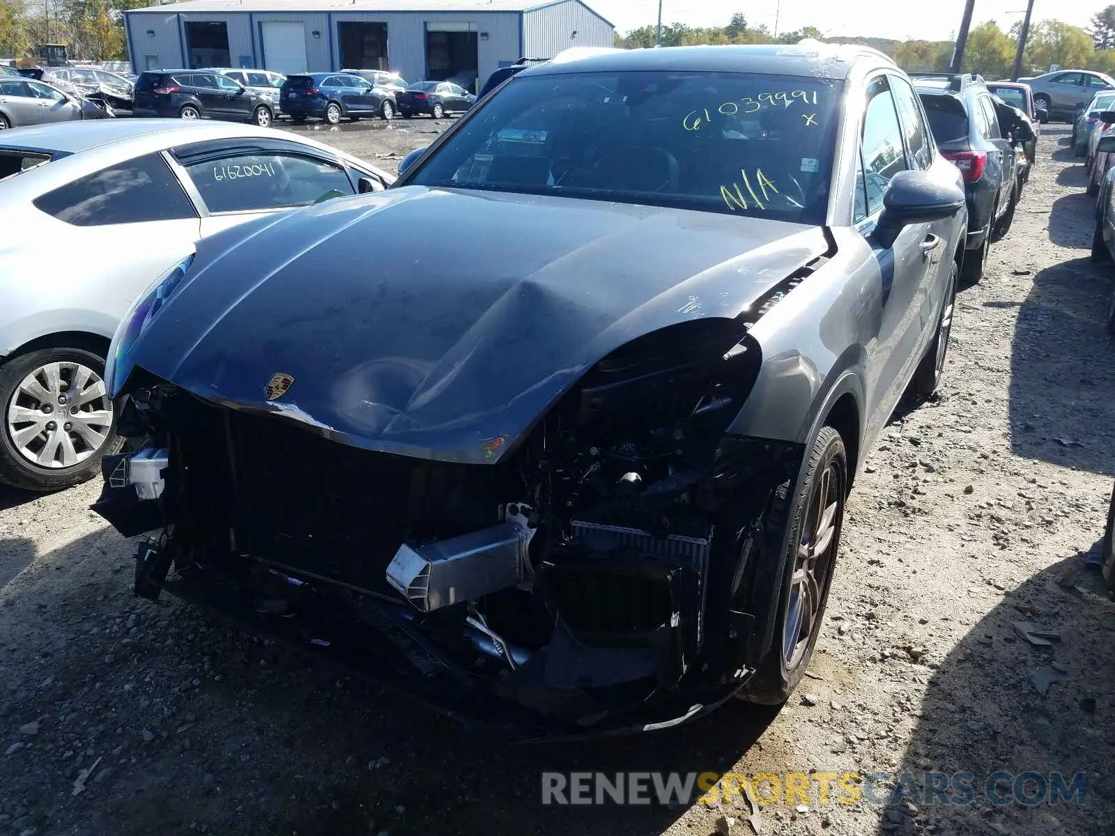 2 Фотография поврежденного автомобиля WP1AA2AY5LDA01643 PORSCHE CAYENNE 2020