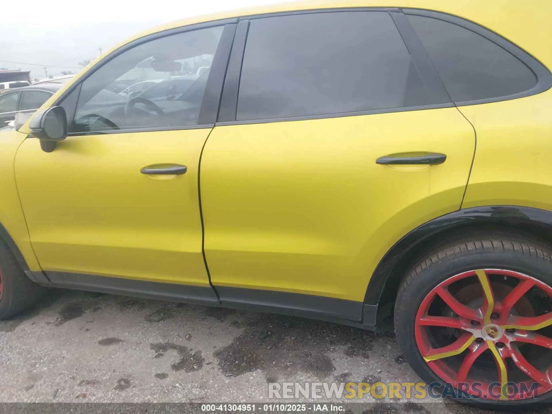 13 Photograph of a damaged car WP1AA2AY5LDA03828 PORSCHE CAYENNE 2020