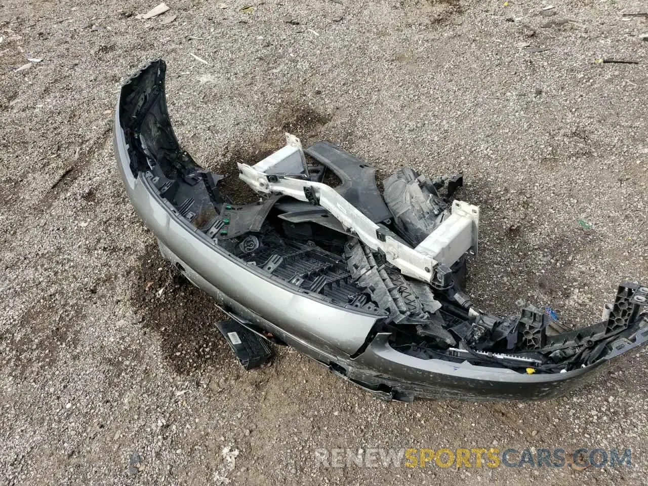 13 Photograph of a damaged car WP1AA2AY5LDA03876 PORSCHE CAYENNE 2020