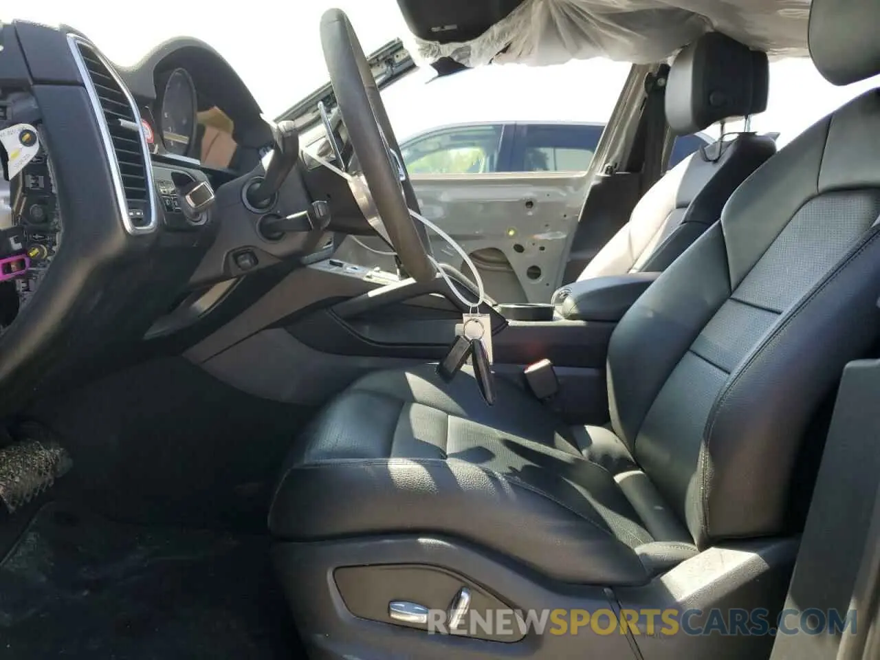 7 Photograph of a damaged car WP1AA2AY5LDA07202 PORSCHE CAYENNE 2020