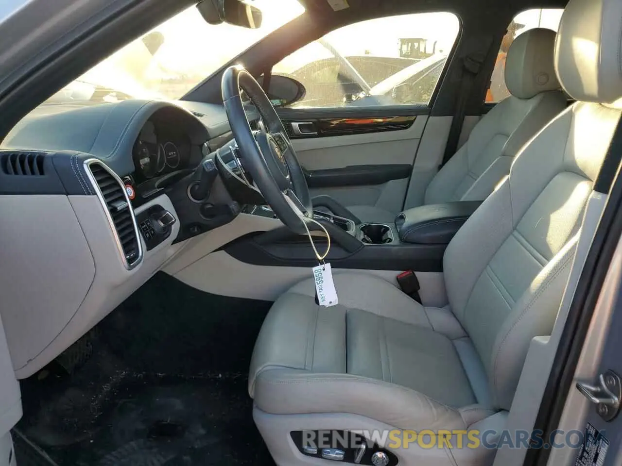 7 Photograph of a damaged car WP1AA2AY6LDA09900 PORSCHE CAYENNE 2020