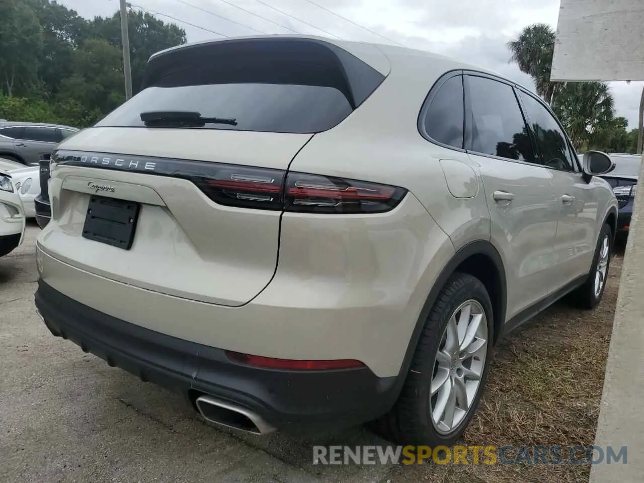 3 Photograph of a damaged car WP1AA2AY7LDA08996 PORSCHE CAYENNE 2020