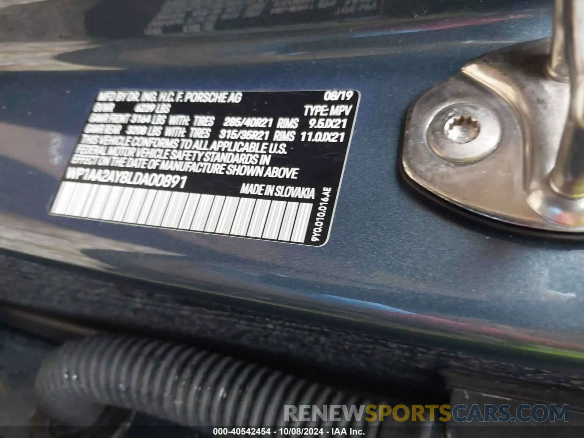 9 Photograph of a damaged car WP1AA2AY8LDA00891 PORSCHE CAYENNE 2020