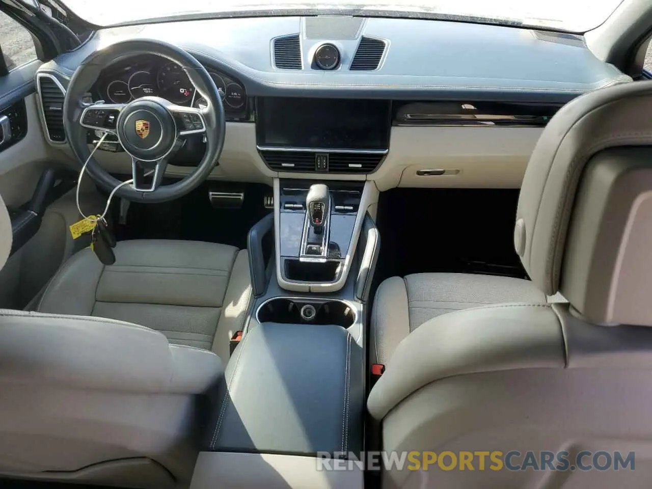 8 Photograph of a damaged car WP1AB2AY1LDA28013 PORSCHE CAYENNE 2020