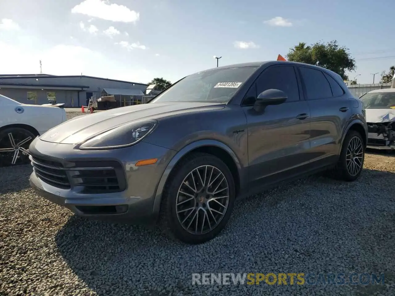 1 Фотография поврежденного автомобиля WP1AE2AY8LDA22202 PORSCHE CAYENNE 2020