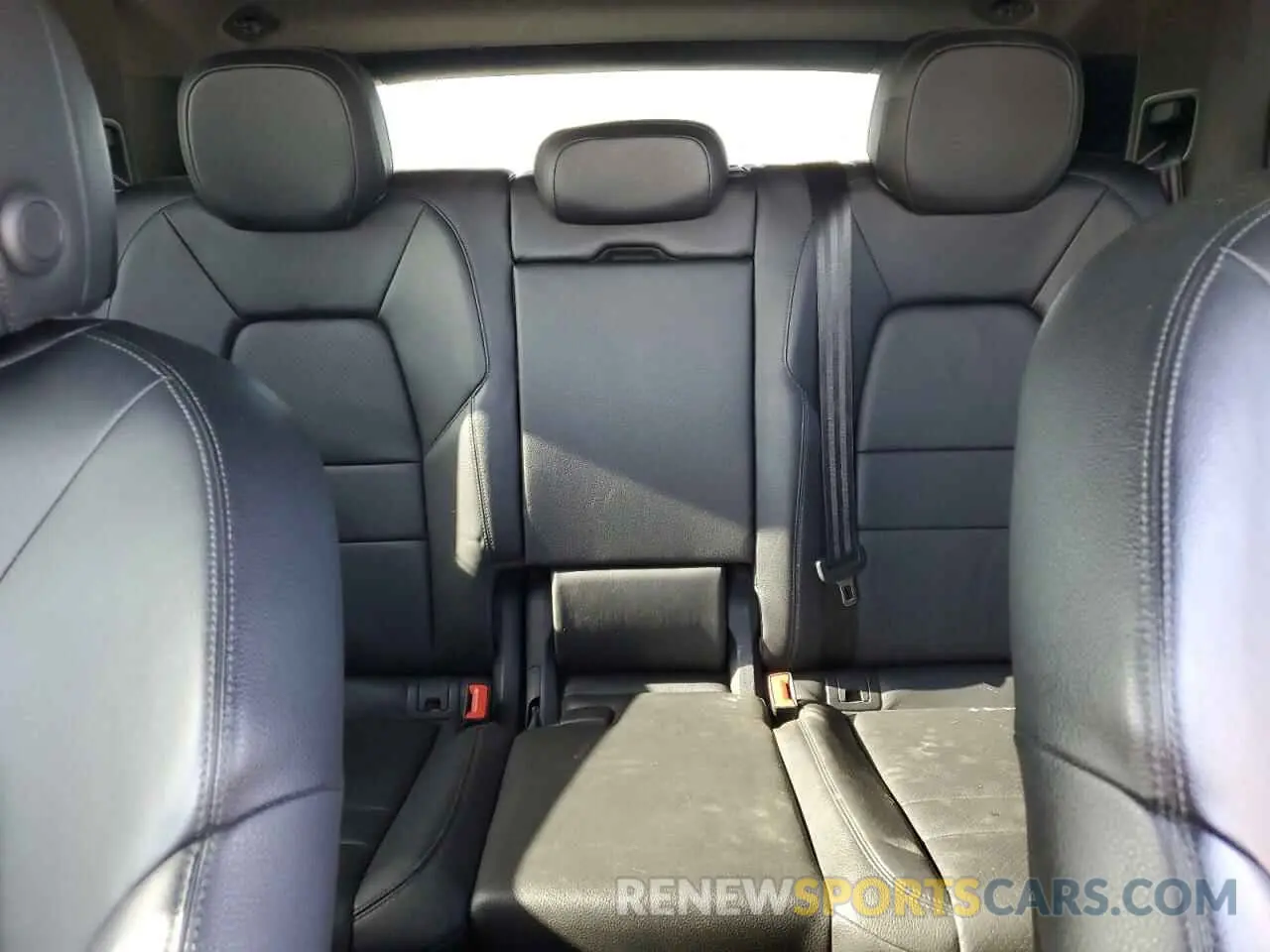10 Фотография поврежденного автомобиля WP1AE2AY8LDA22202 PORSCHE CAYENNE 2020