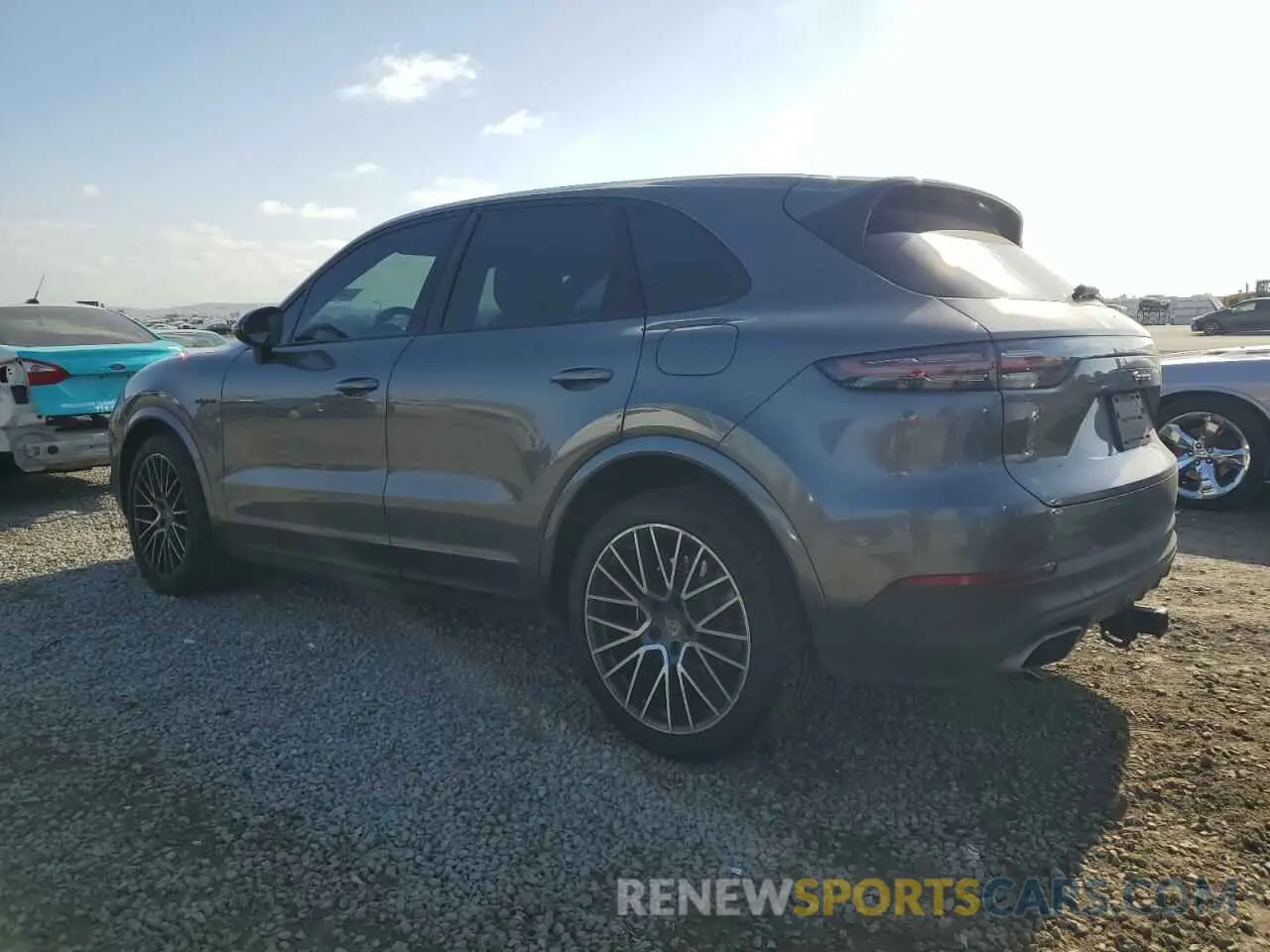 2 Фотография поврежденного автомобиля WP1AE2AY8LDA22202 PORSCHE CAYENNE 2020