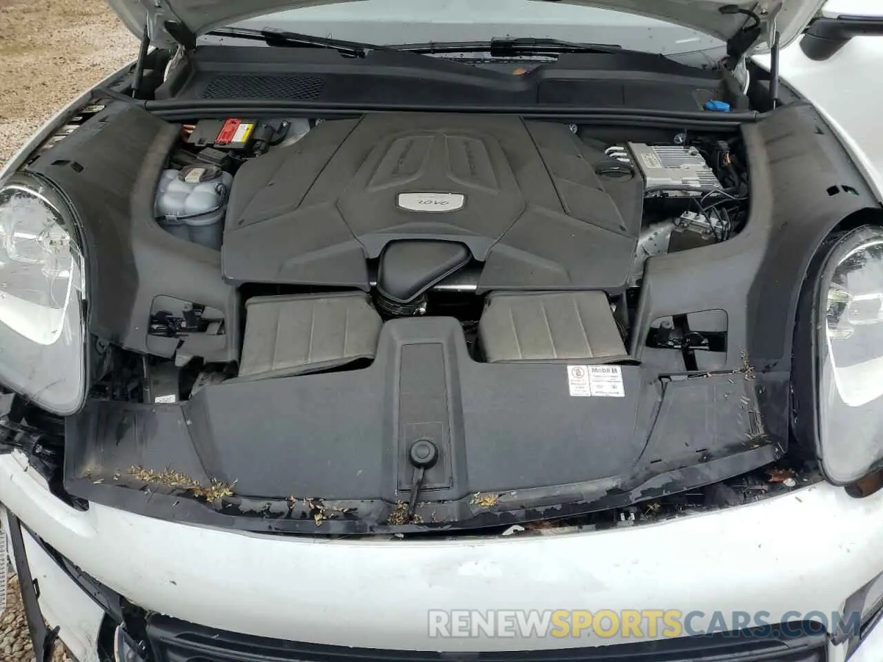 12 Photograph of a damaged car WP1BA2AY2LDA46351 PORSCHE CAYENNE 2020