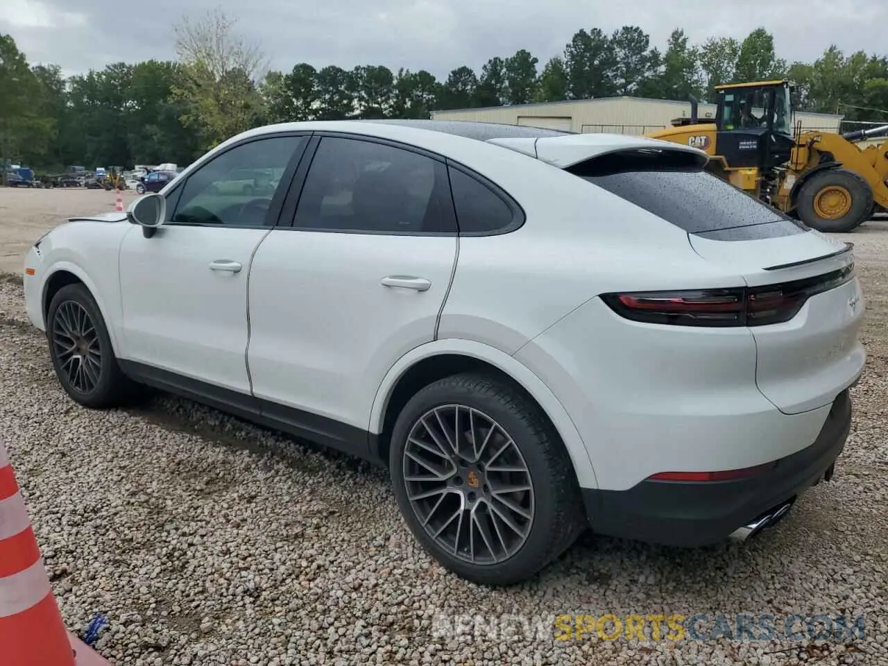 2 Photograph of a damaged car WP1BA2AY2LDA46351 PORSCHE CAYENNE 2020