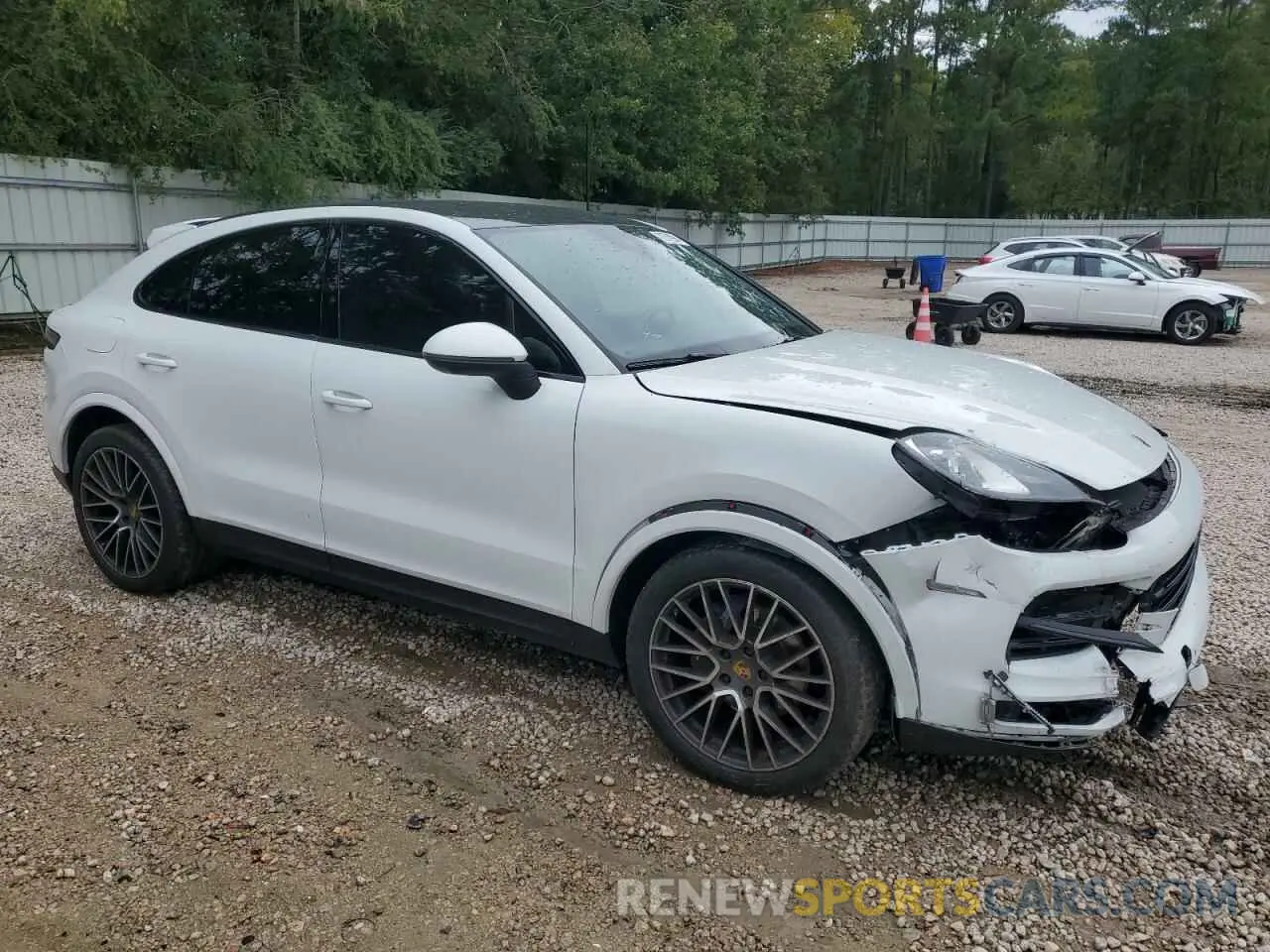 4 Photograph of a damaged car WP1BA2AY2LDA46351 PORSCHE CAYENNE 2020