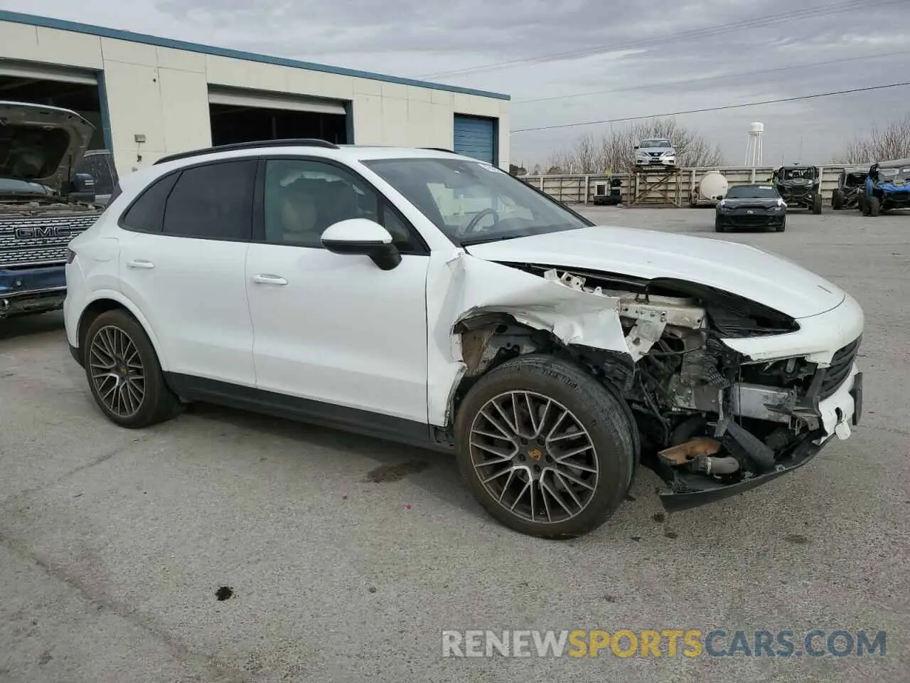 4 Photograph of a damaged car WP1AA2AY0MDA03642 PORSCHE CAYENNE 2021