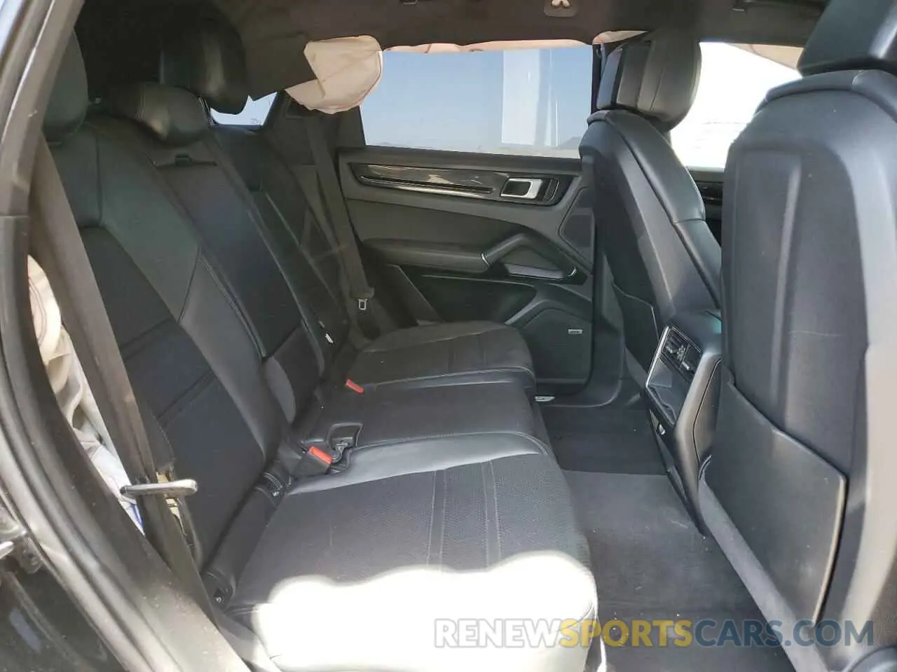 11 Photograph of a damaged car WP1AA2AY0MDA05827 PORSCHE CAYENNE 2021