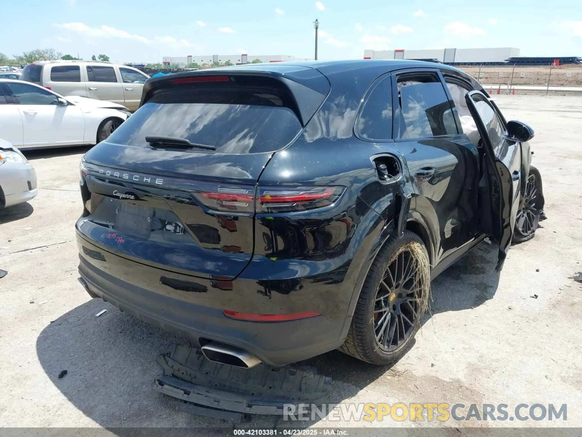 4 Фотография поврежденного автомобиля WP1AA2AY2MDA01195 PORSCHE CAYENNE 2021