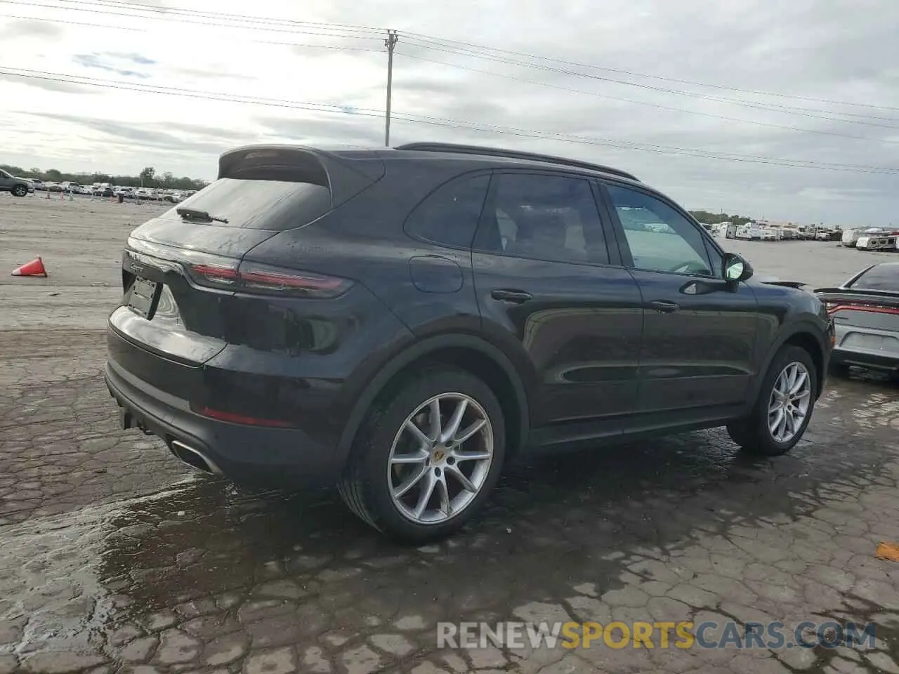 3 Photograph of a damaged car WP1AA2AY2MDA04243 PORSCHE CAYENNE 2021