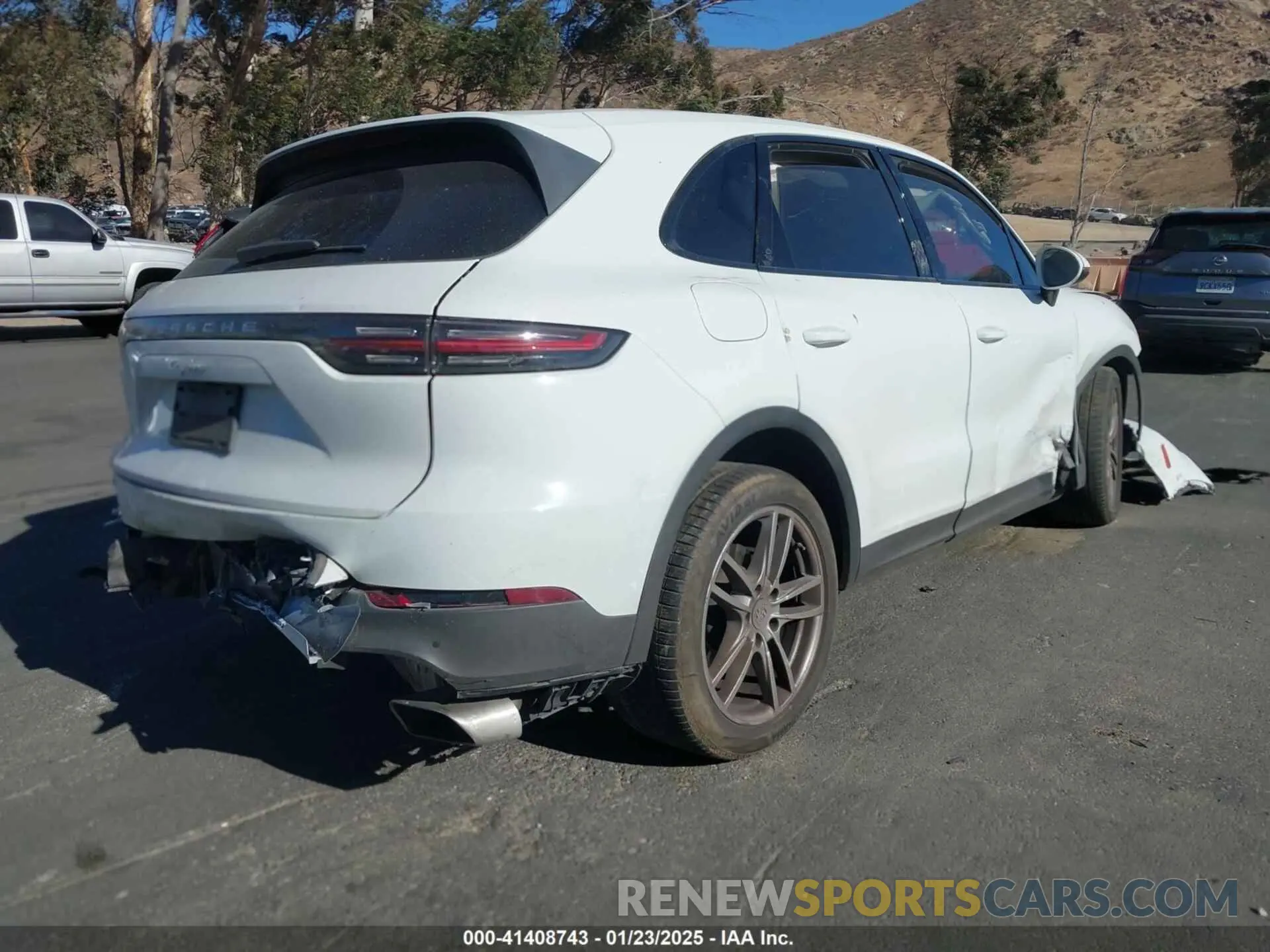 4 Photograph of a damaged car WP1AA2AY2MDA07529 PORSCHE CAYENNE 2021