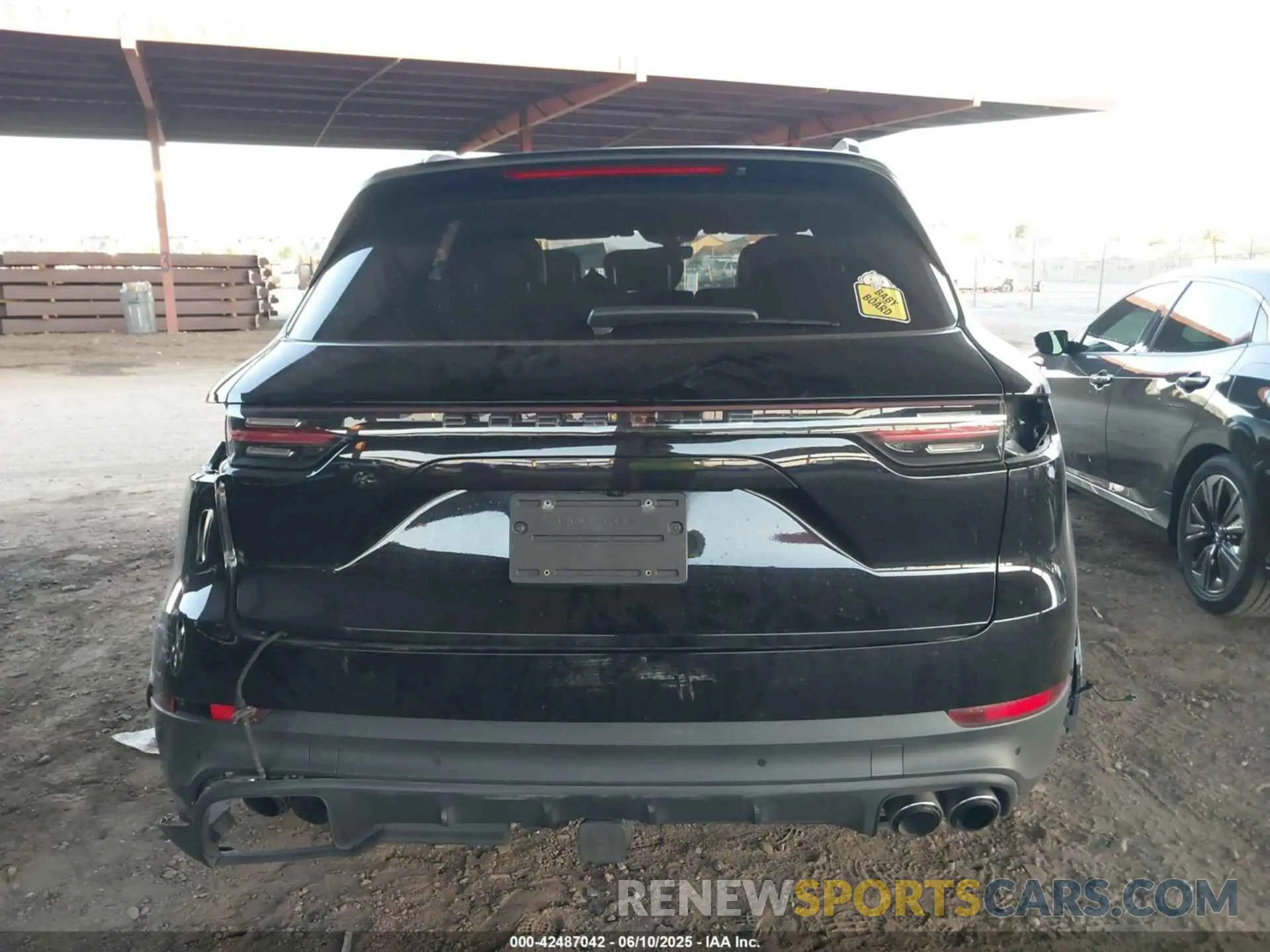 16 Photograph of a damaged car WP1AA2AY5MDA04012 PORSCHE CAYENNE 2021