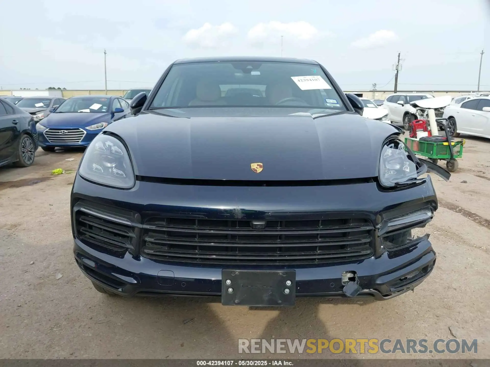 11 Photograph of a damaged car WP1AA2AY5MDA04835 PORSCHE CAYENNE 2021