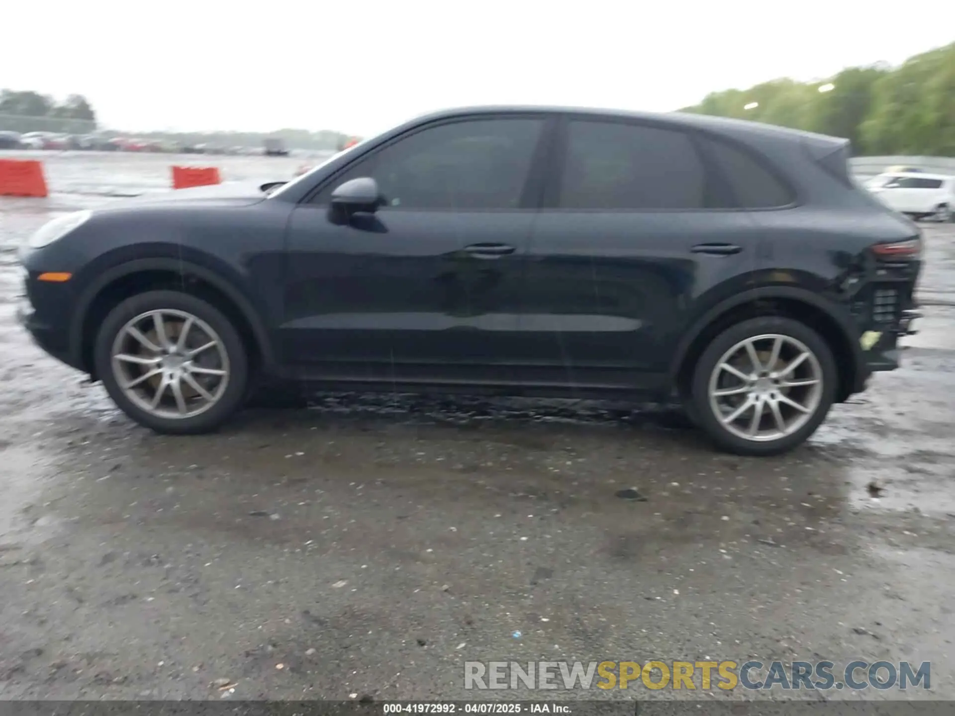 15 Фотография поврежденного автомобиля WP1AA2AY9MDA05163 PORSCHE CAYENNE 2021