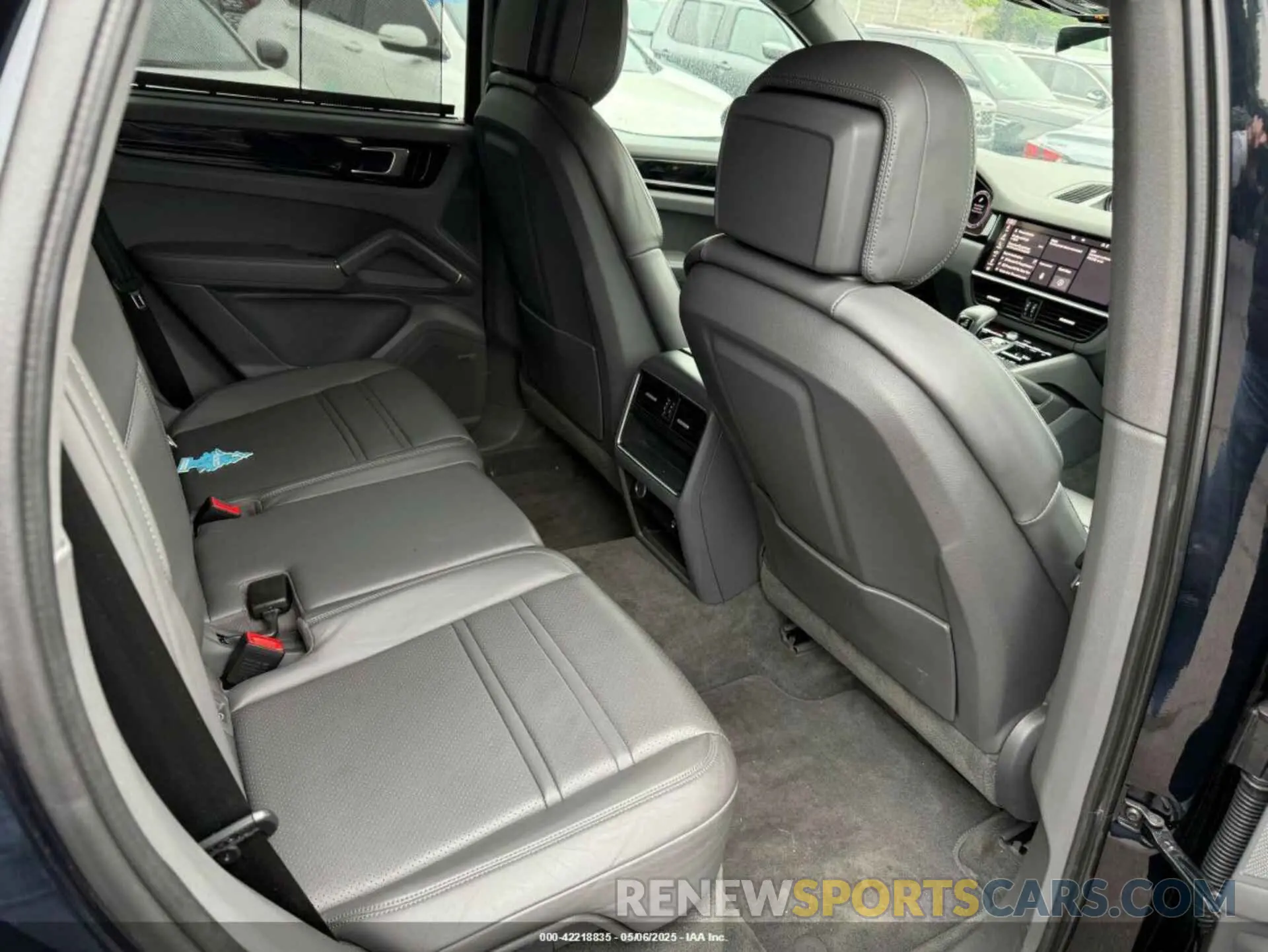 8 Фотография поврежденного автомобиля WP1AA2AYXMDA02563 PORSCHE CAYENNE 2021