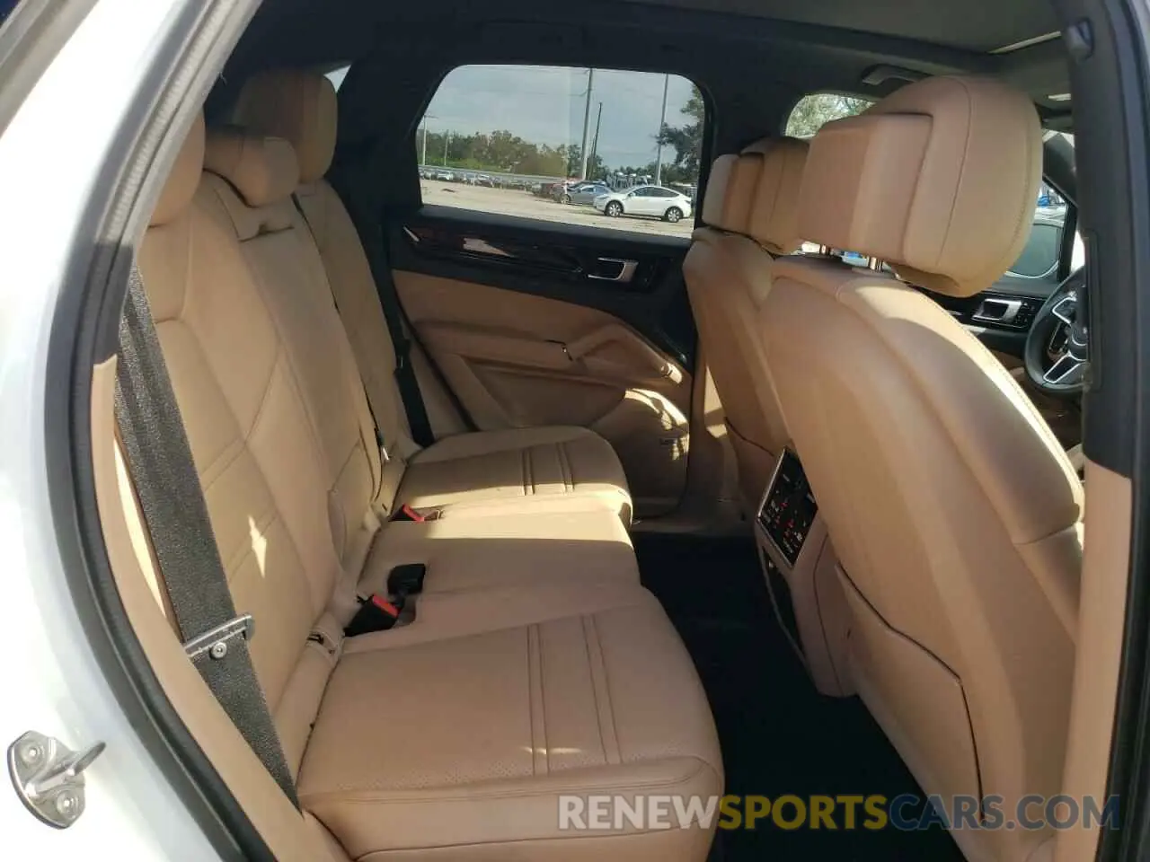 11 Фотография поврежденного автомобиля WP1AB2AY8MDA27555 PORSCHE CAYENNE 2021