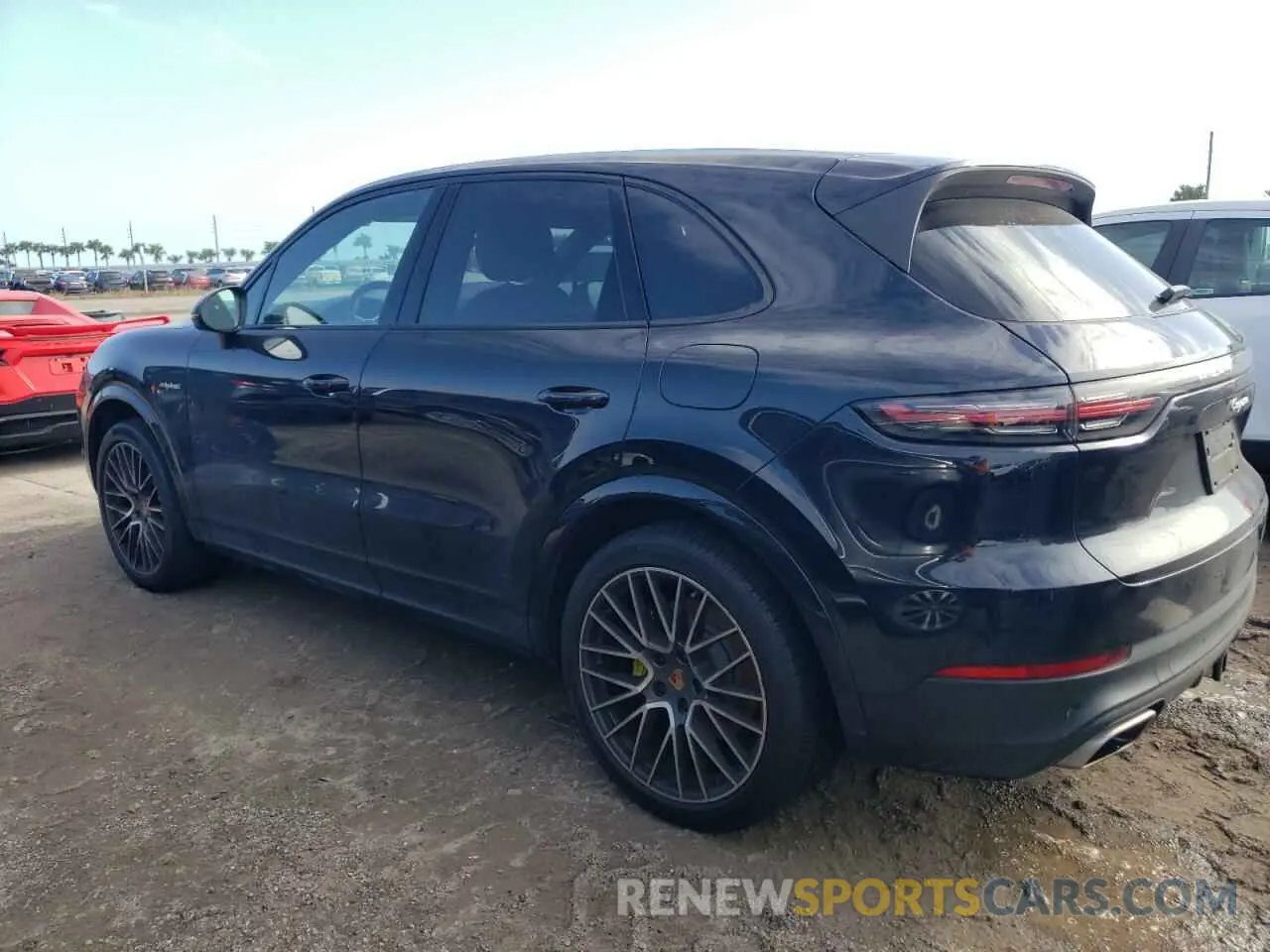 2 Фотография поврежденного автомобиля WP1AE2AYXMDA24681 PORSCHE CAYENNE 2021