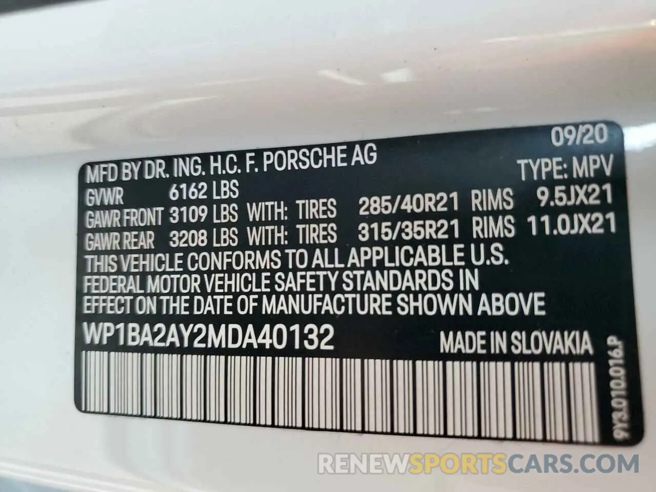 10 Photograph of a damaged car WP1BA2AY2MDA40132 PORSCHE CAYENNE 2021