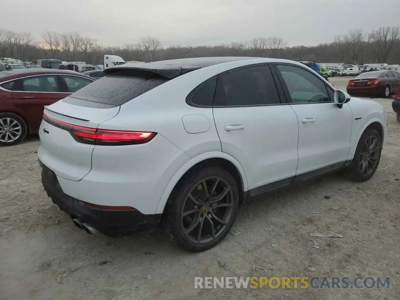 3 Фотография поврежденного автомобиля WP1BE2AY7MDA44052 PORSCHE CAYENNE 2021