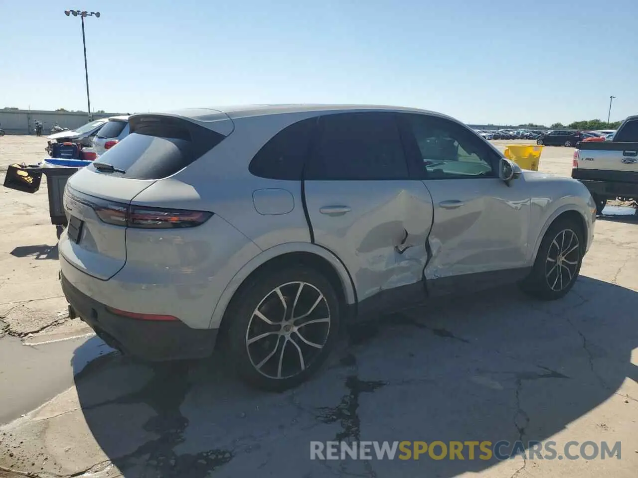 3 Фотография поврежденного автомобиля WP1AA2AY4NDA06108 PORSCHE CAYENNE 2022