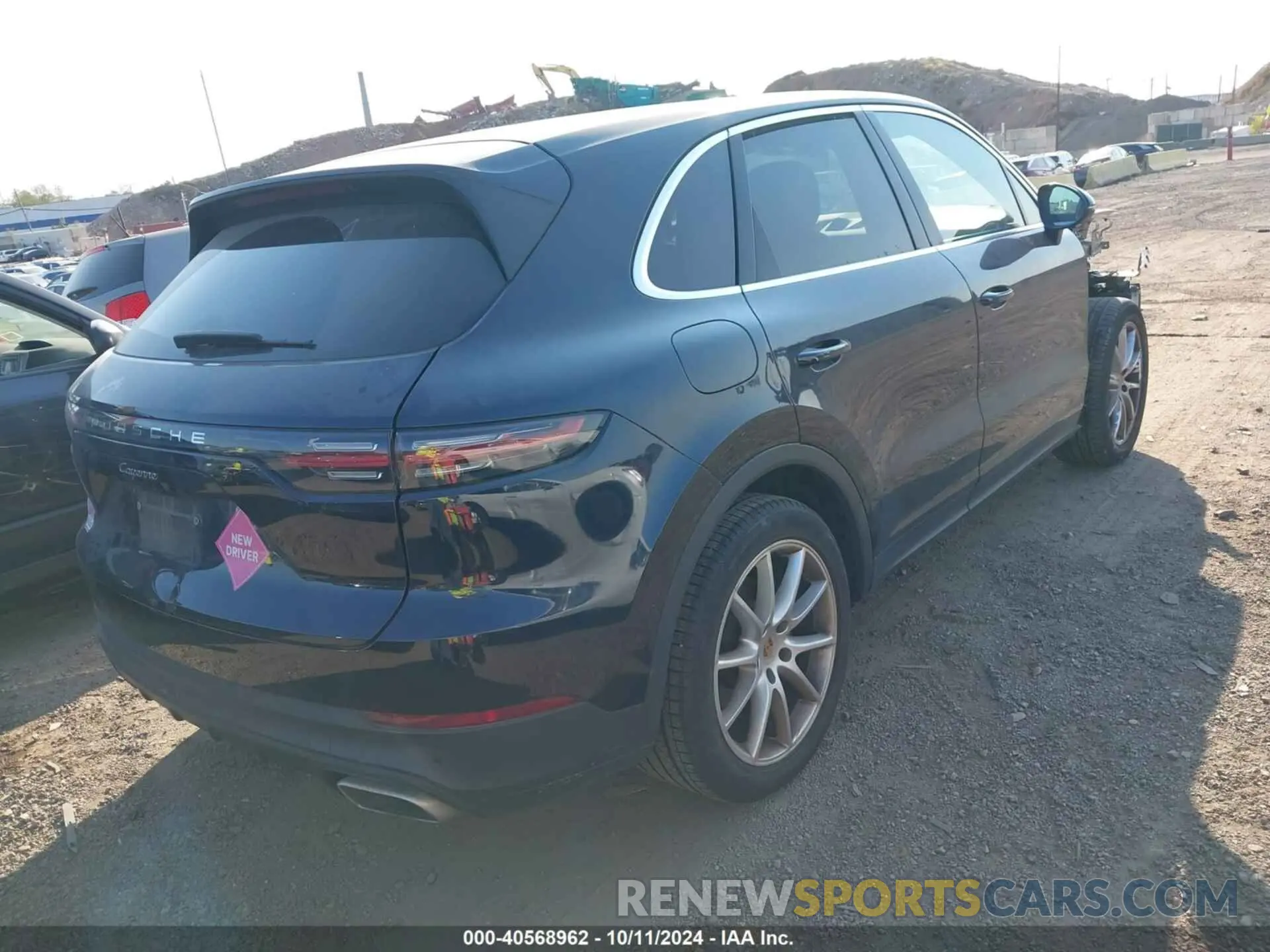 4 Photograph of a damaged car WP1AA2AY6NDA04103 PORSCHE CAYENNE 2022