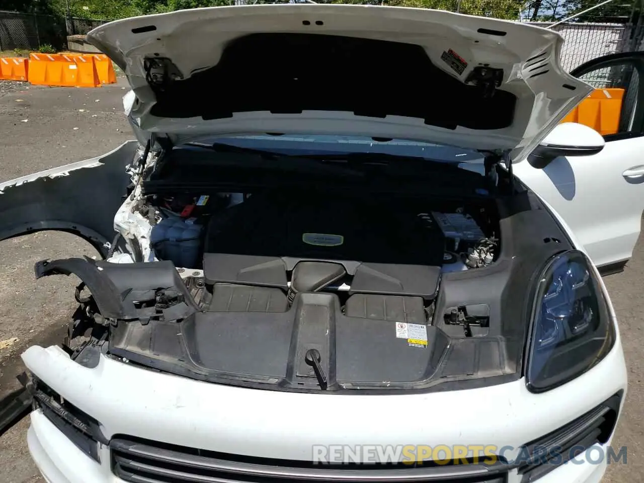 12 Фотография поврежденного автомобиля WP1AE2AY2NDA26913 PORSCHE CAYENNE 2022