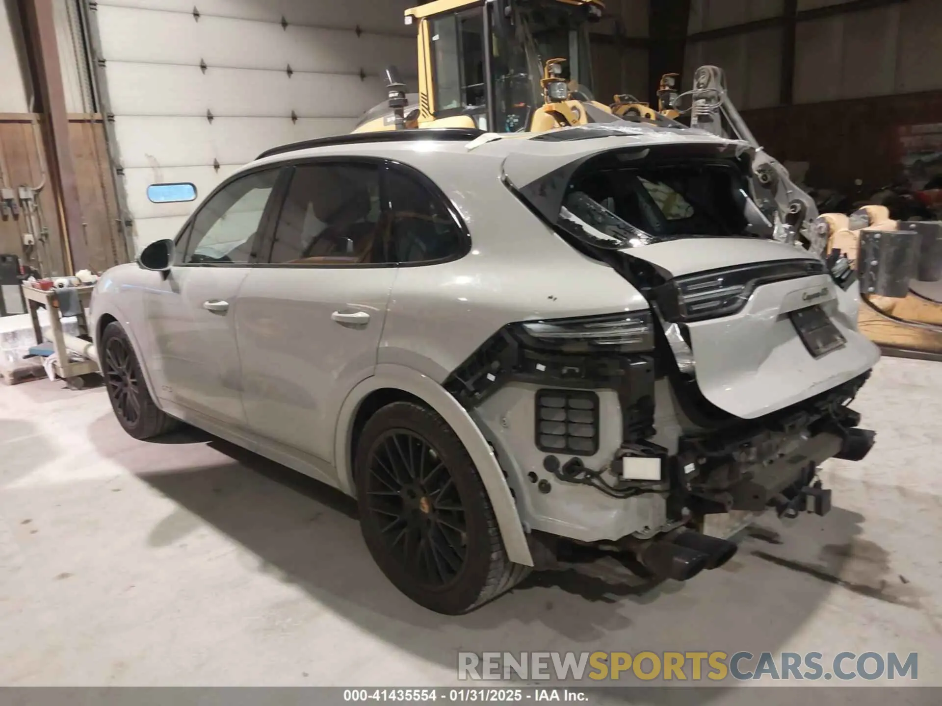 3 Photograph of a damaged car WP1AG2AY8NDA39000 PORSCHE CAYENNE 2022