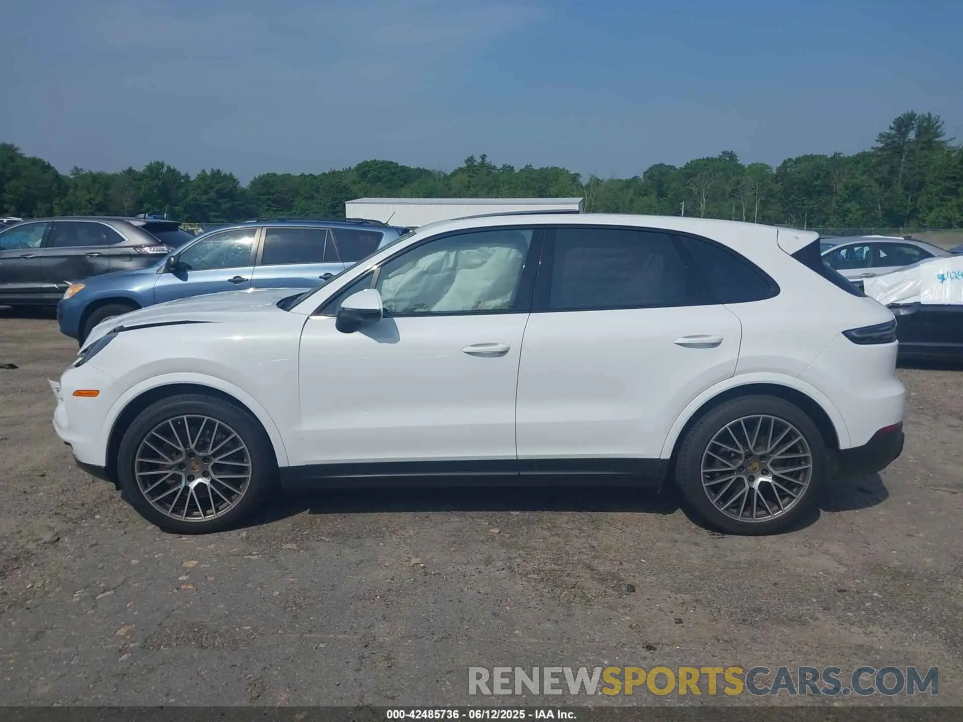 15 Фотография поврежденного автомобиля WP1AA2AY8PDA01206 PORSCHE CAYENNE 2023