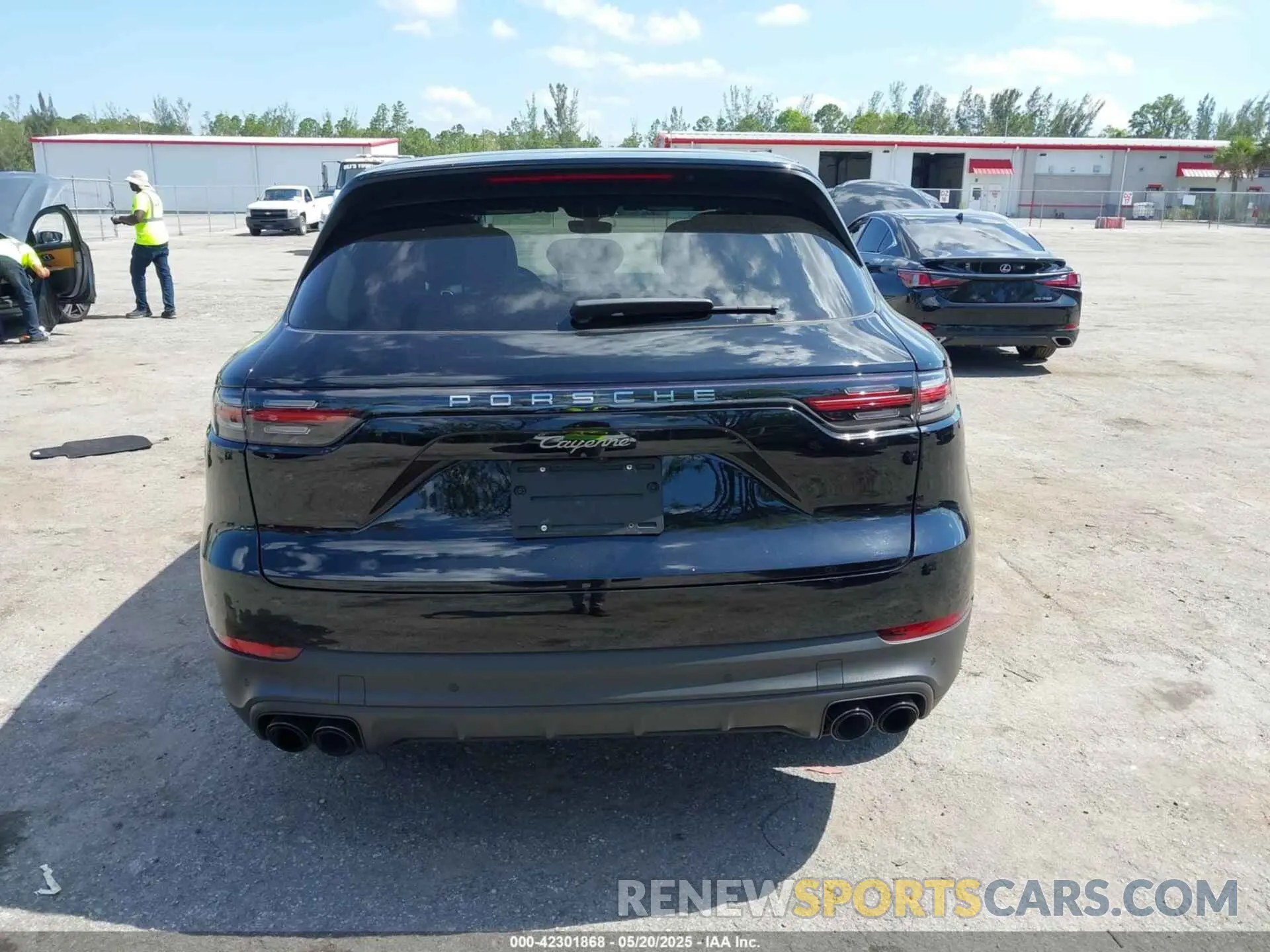 16 Photograph of a damaged car WP1AA2AYXPDA01076 PORSCHE CAYENNE 2023