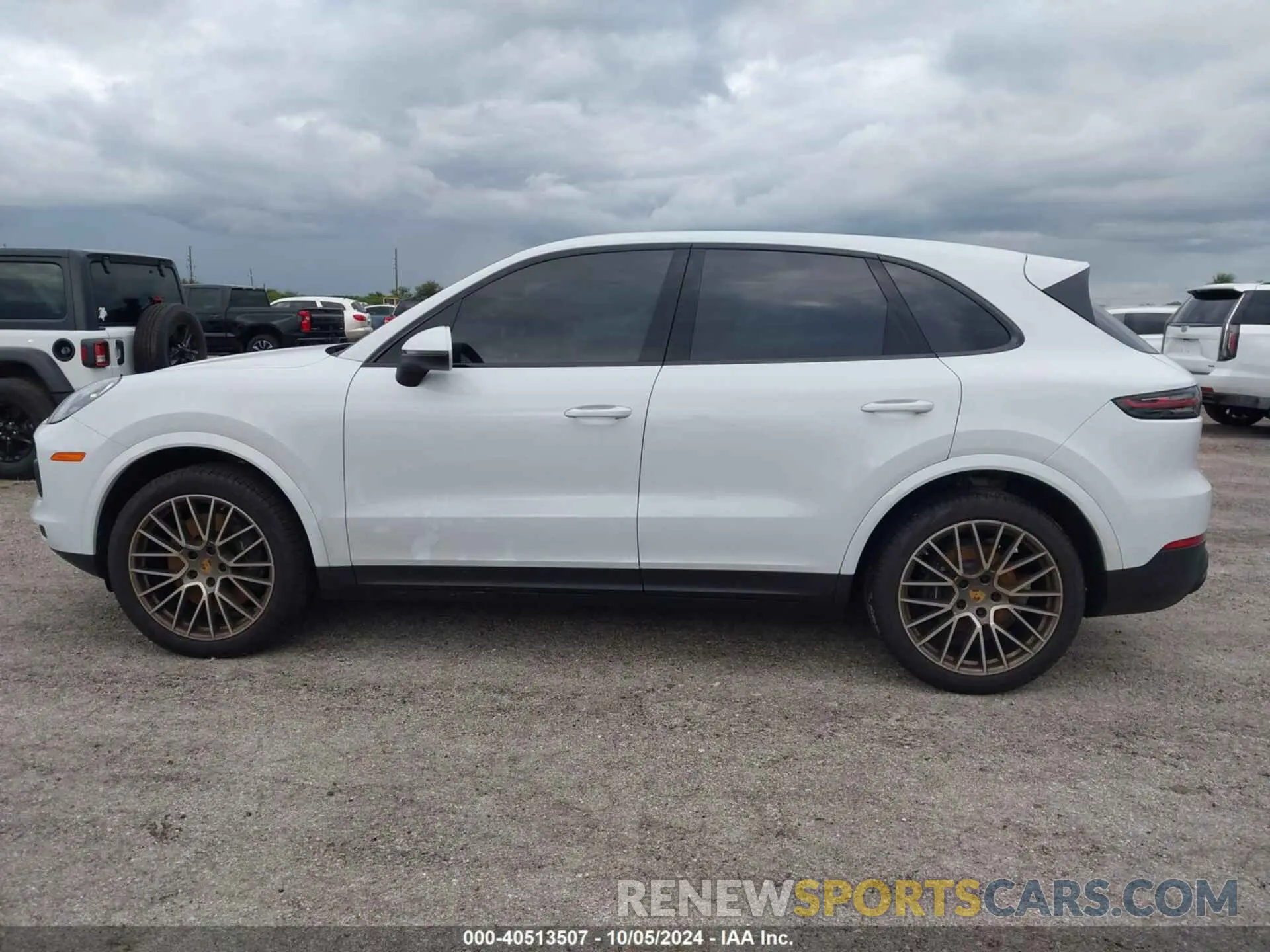 14 Photograph of a damaged car WP1AA2AYXPDA04091 PORSCHE CAYENNE 2023
