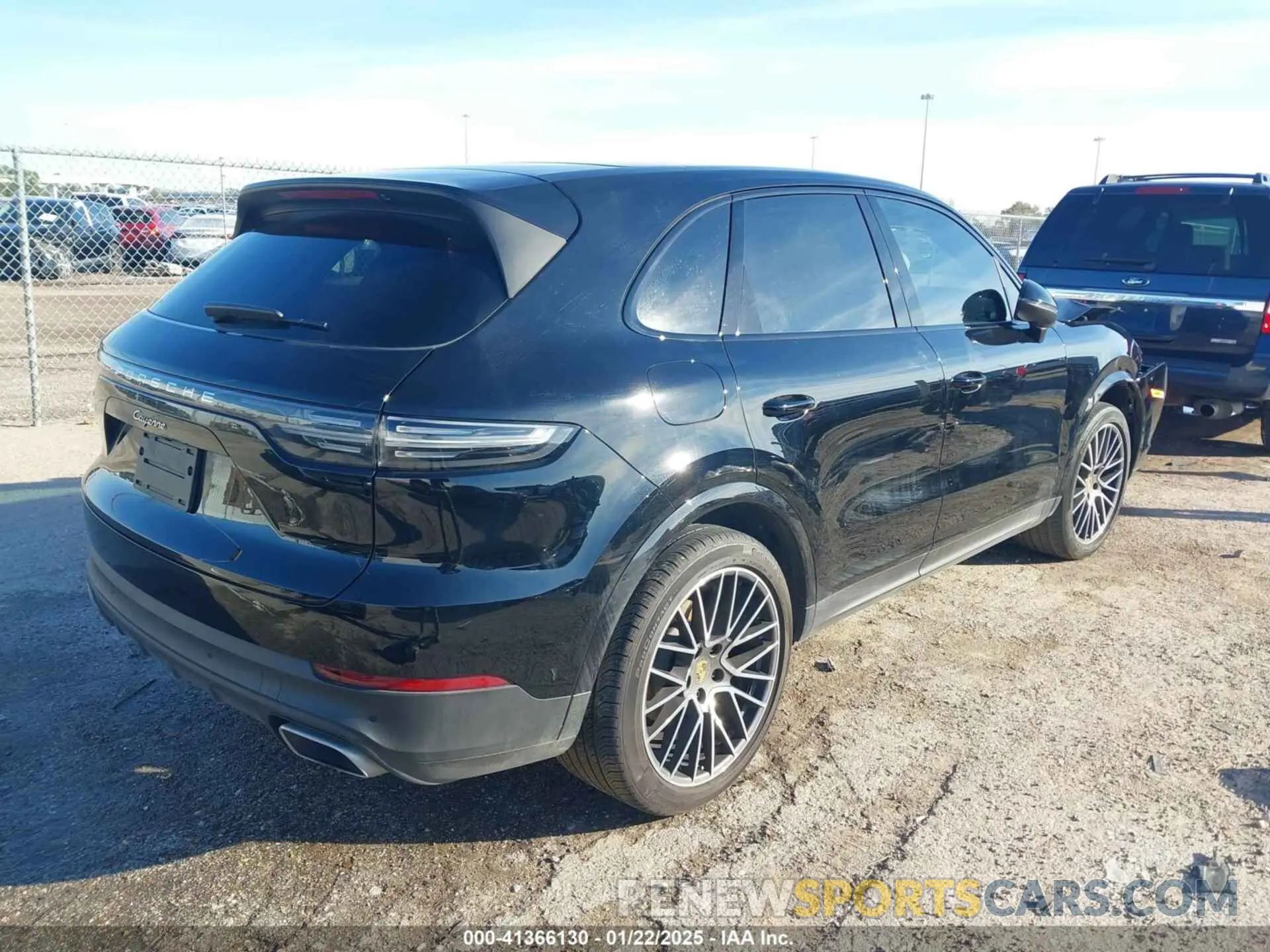 4 Фотография поврежденного автомобиля WP1AA2AYXPDA11185 PORSCHE CAYENNE 2023