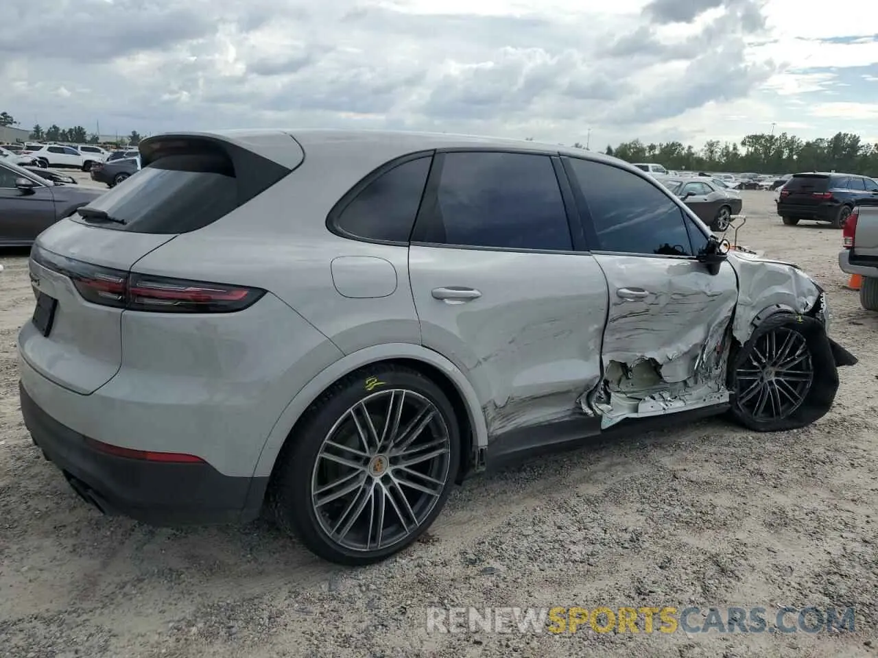 3 Фотография поврежденного автомобиля WP1AB2AY3PDA14605 PORSCHE CAYENNE 2023