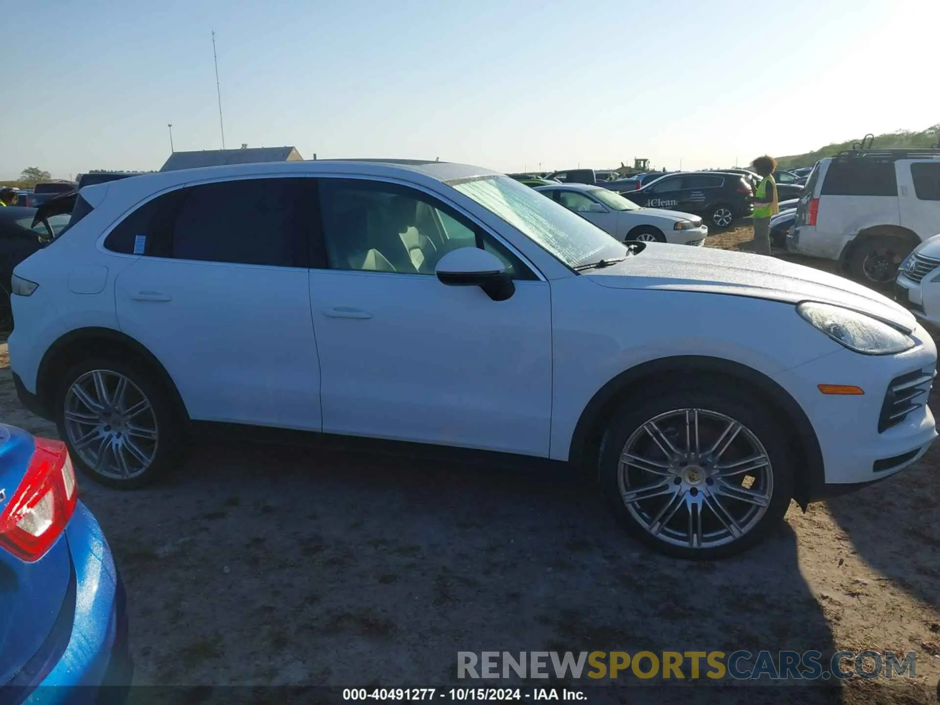 12 Фотография поврежденного автомобиля WP1AB2AY5PDA14055 PORSCHE CAYENNE 2023