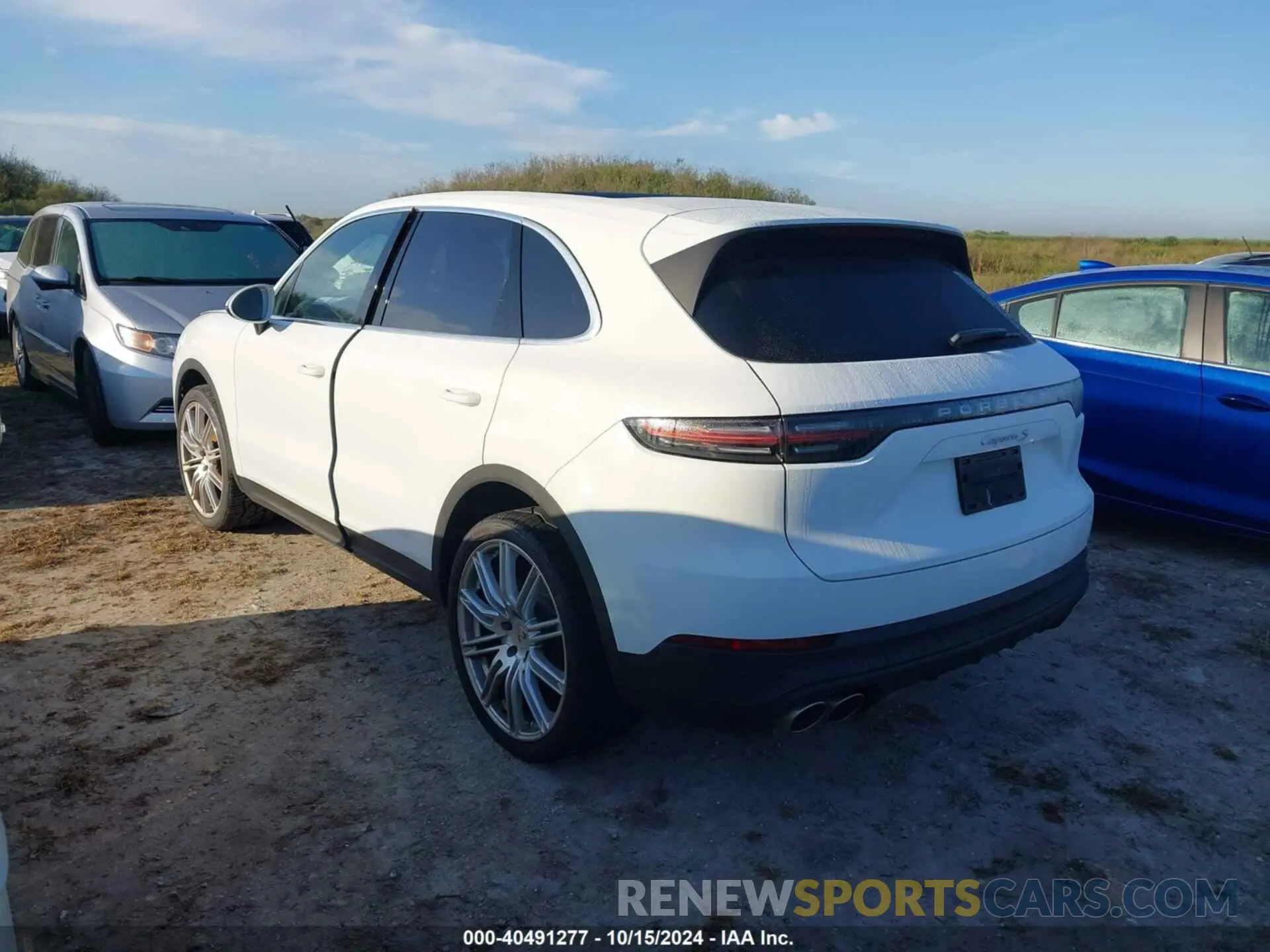 3 Фотография поврежденного автомобиля WP1AB2AY5PDA14055 PORSCHE CAYENNE 2023