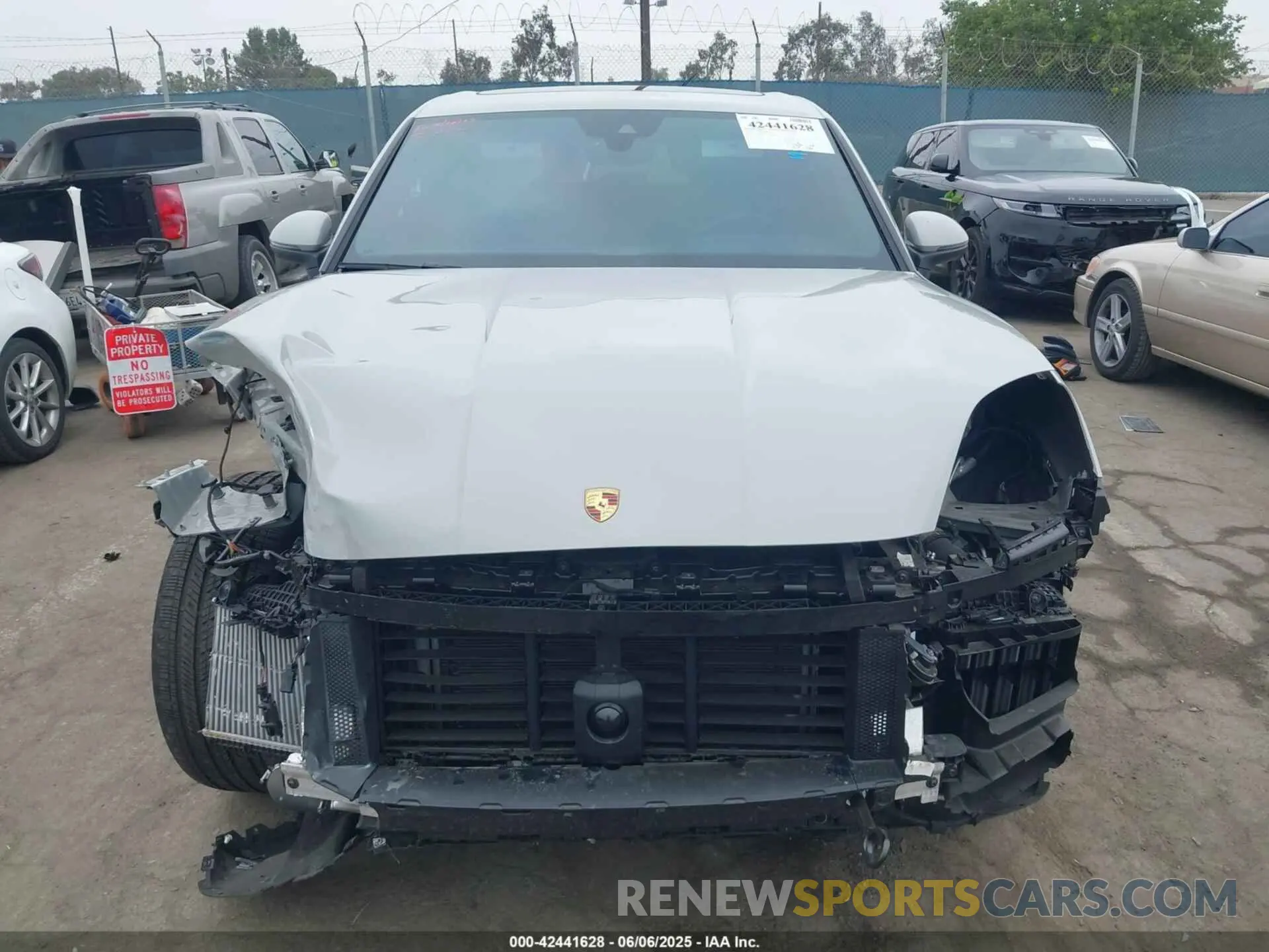 13 Photograph of a damaged car WP1AA2AY0RDA14504 PORSCHE CAYENNE 2024