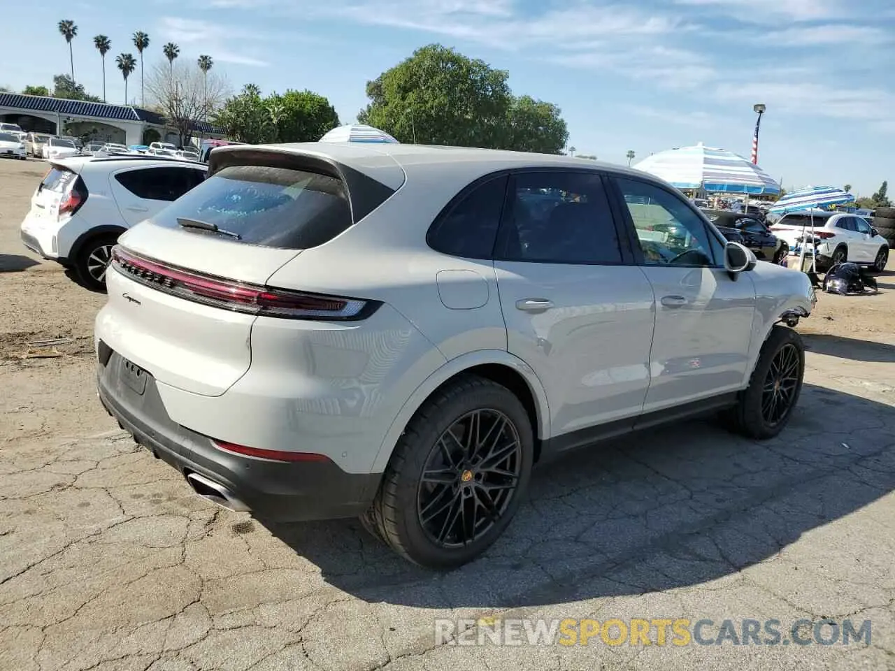 3 Фотография поврежденного автомобиля WP1AA2AY5RDA13168 PORSCHE CAYENNE 2024