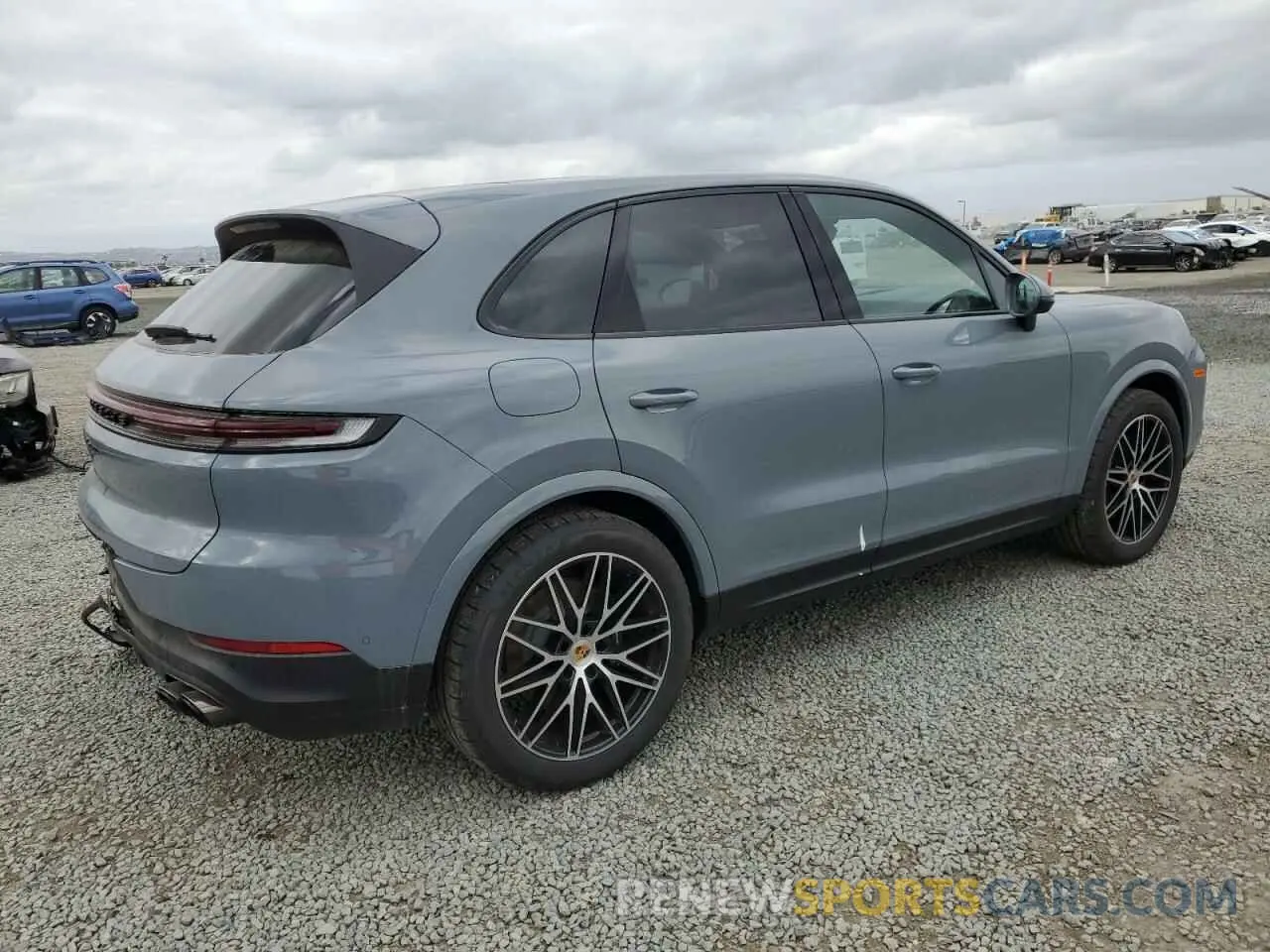 3 Фотография поврежденного автомобиля WP1AA2AY7RDA10904 PORSCHE CAYENNE 2024