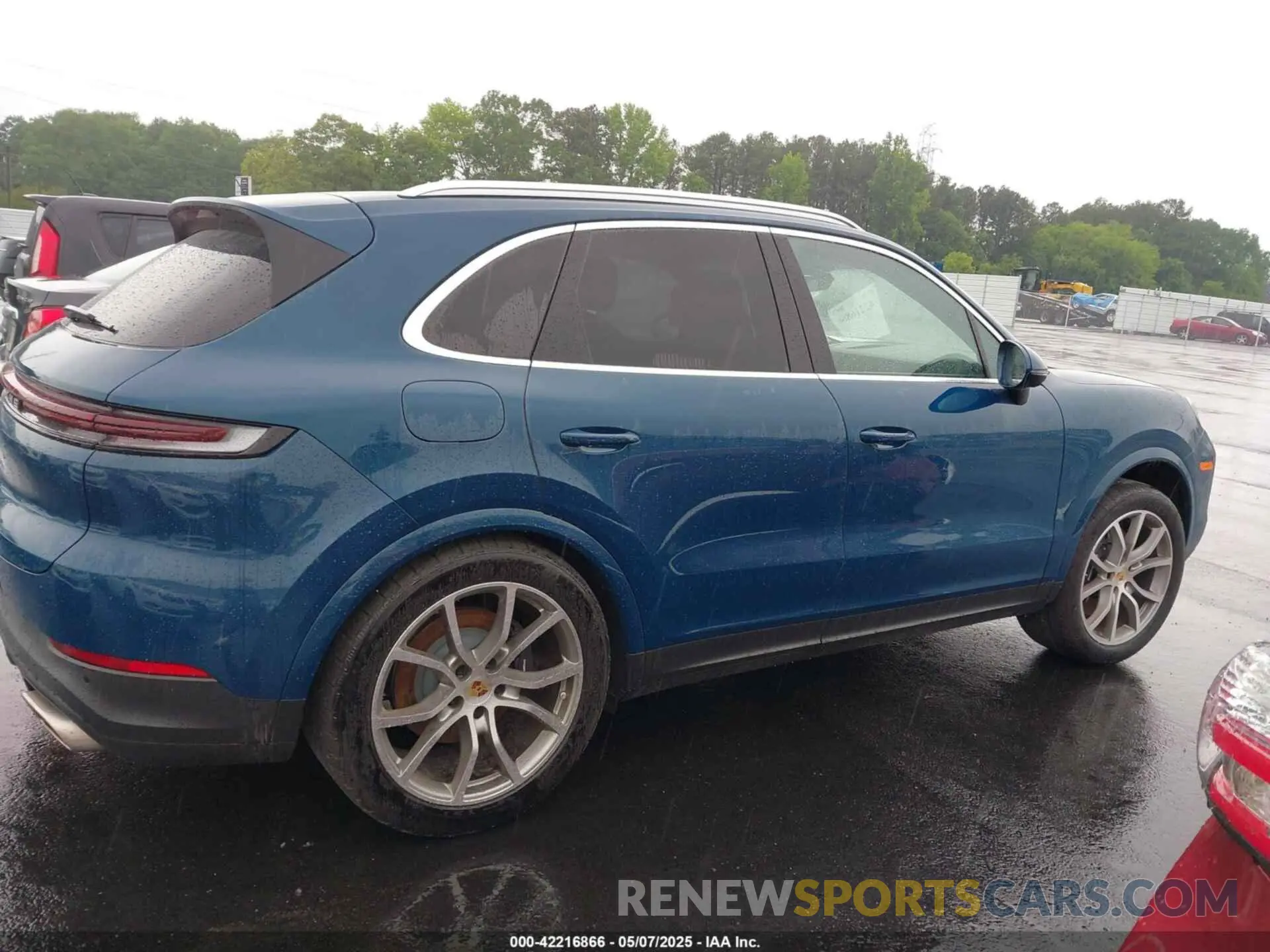 13 Фотография поврежденного автомобиля WP1AA2AY9RDA11004 PORSCHE CAYENNE 2024