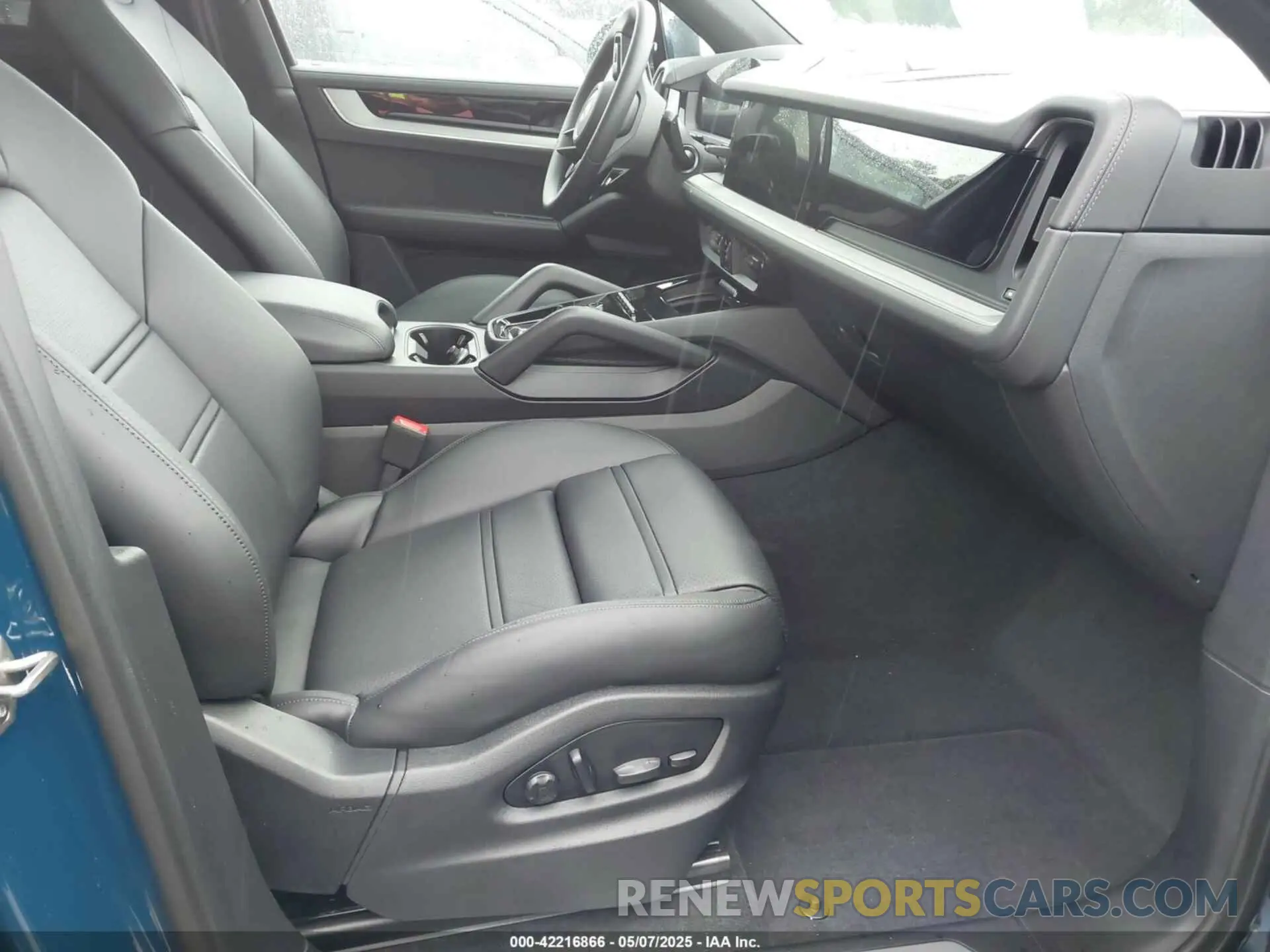 5 Фотография поврежденного автомобиля WP1AA2AY9RDA11004 PORSCHE CAYENNE 2024