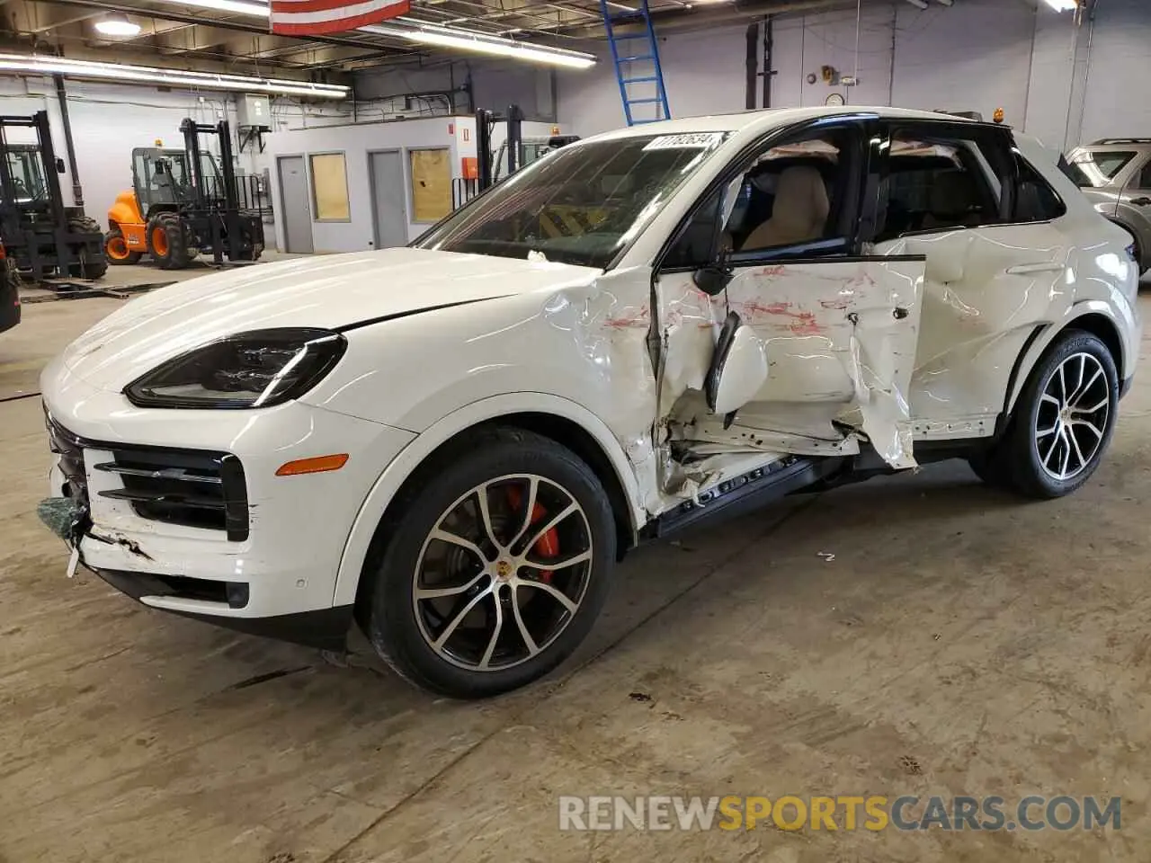 1 Photograph of a damaged car WP1AL2AY1RDA32214 PORSCHE CAYENNE 2024