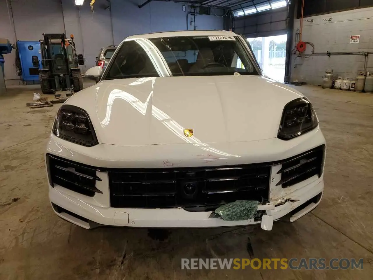 5 Photograph of a damaged car WP1AL2AY1RDA32214 PORSCHE CAYENNE 2024