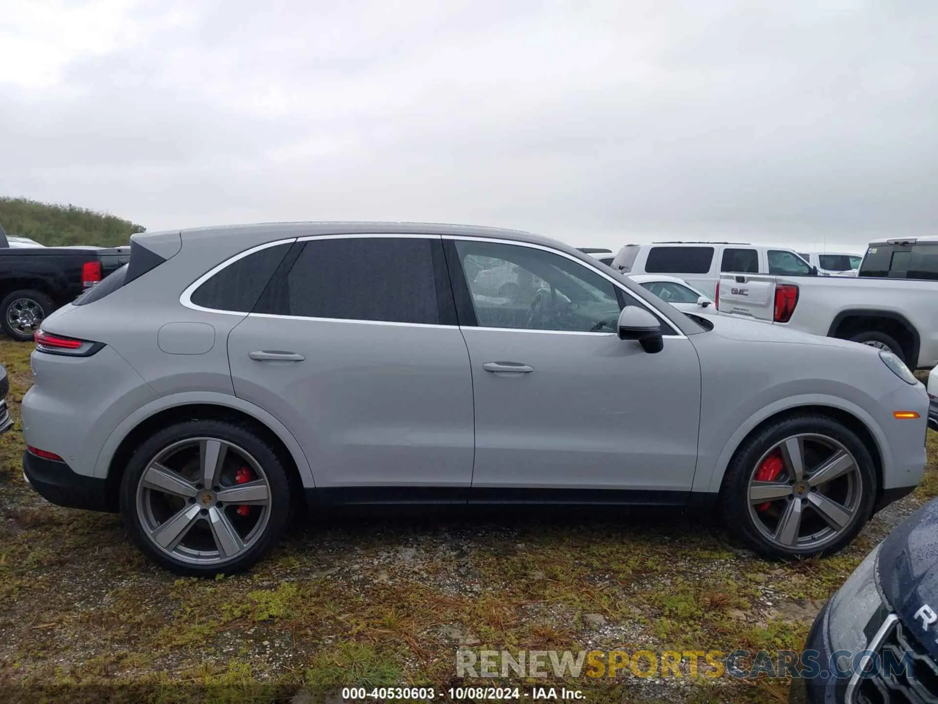 13 Фотография поврежденного автомобиля WP1AL2AY4RDA33633 PORSCHE CAYENNE 2024