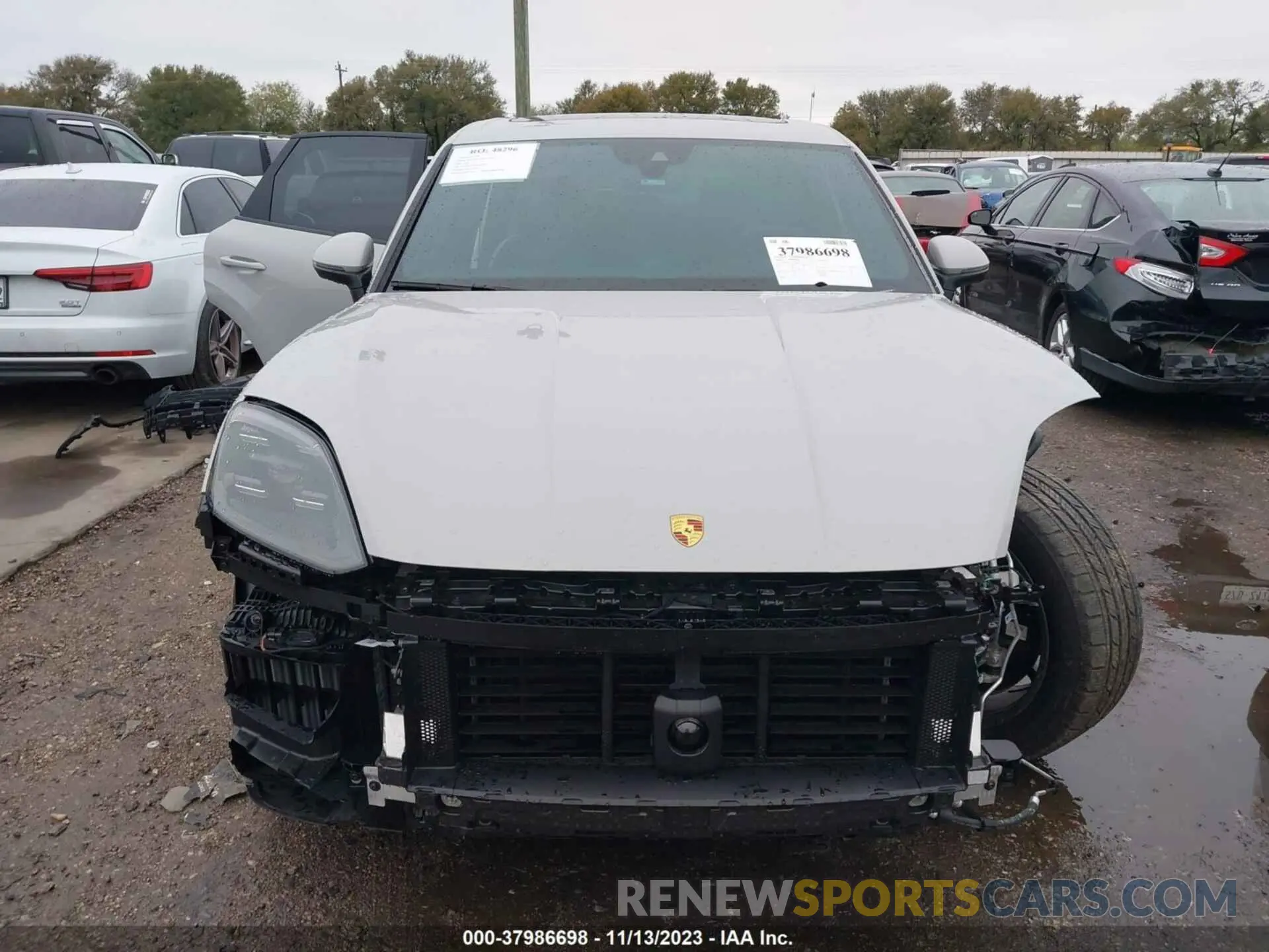 13 Photograph of a damaged car WP1AL2AYXRDA32387 PORSCHE CAYENNE 2024
