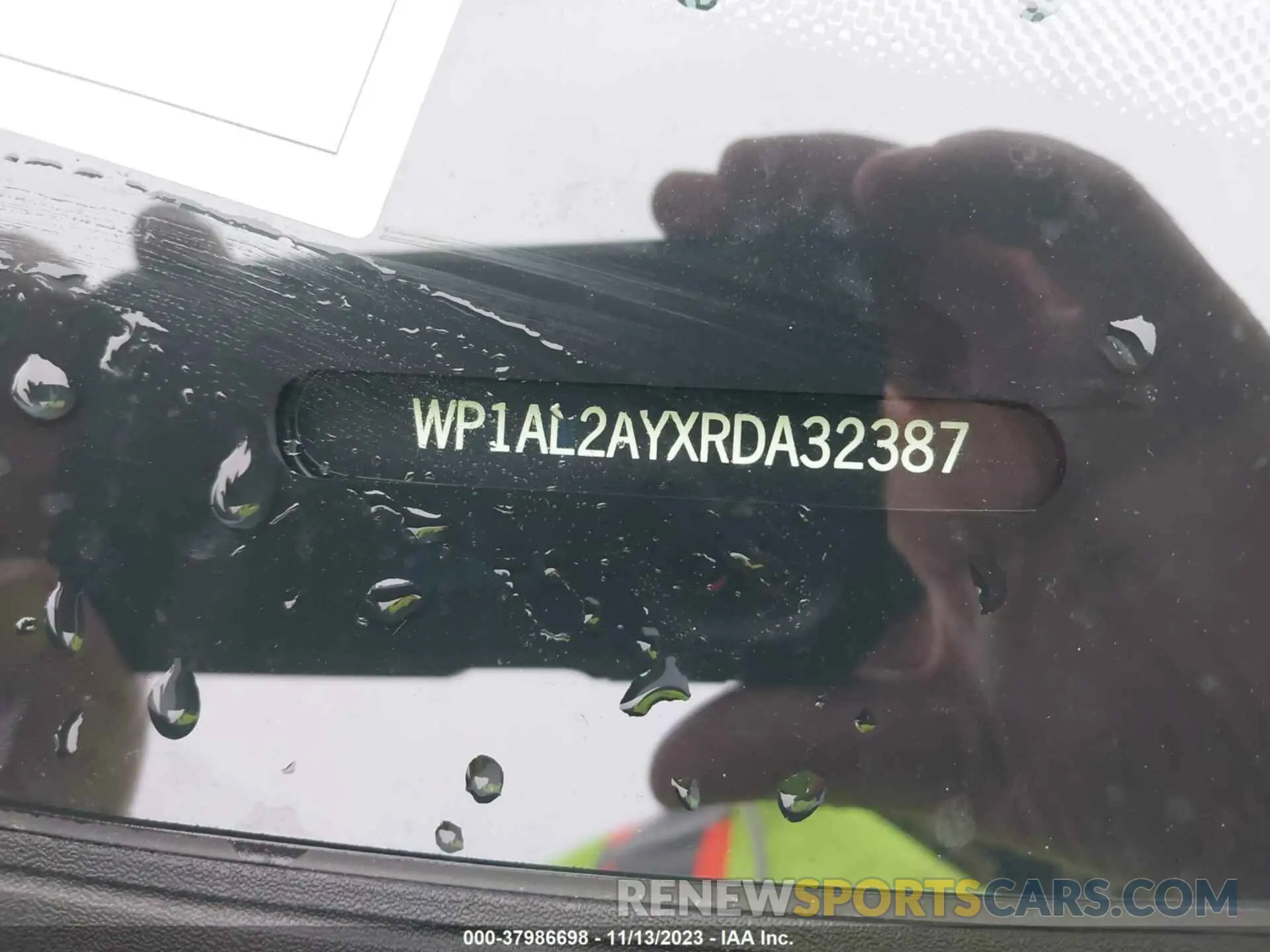 9 Photograph of a damaged car WP1AL2AYXRDA32387 PORSCHE CAYENNE 2024